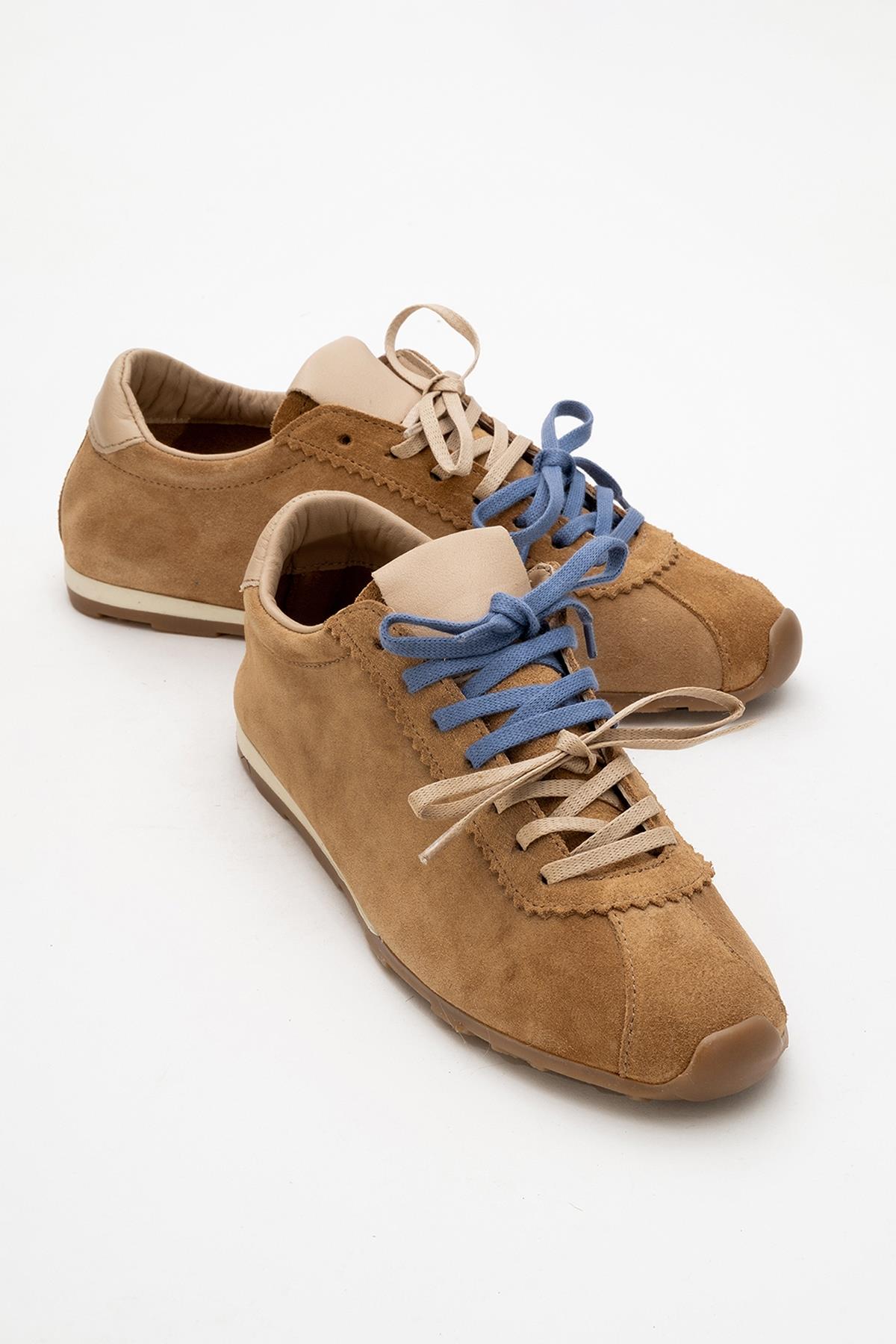 Crea - Cognac Suede Leather Sneakers – side view showing leather, suede, red, Vowalisse