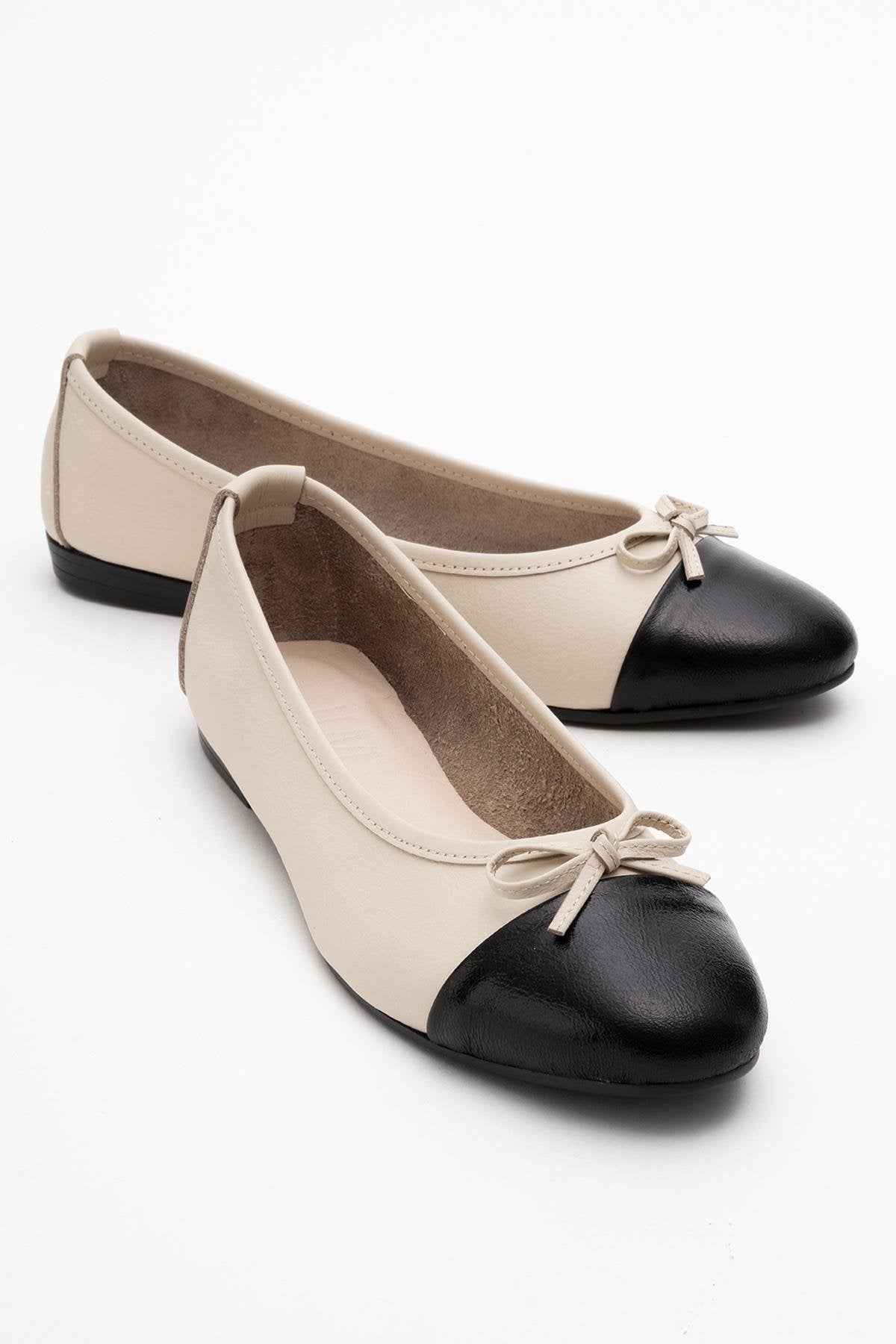 Jens - Beige Toe Cap Leather Ballet Flats – front three-quarter view showing bow, leather, Vowalisse