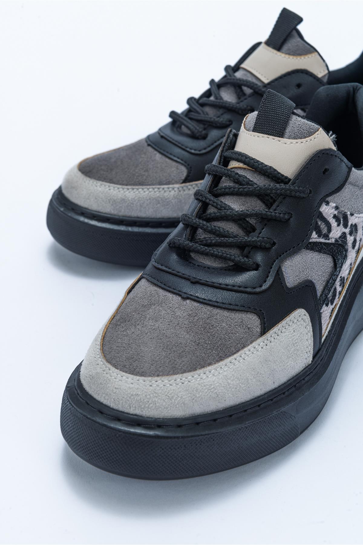 Ida - Dark Grey Platform Sneakers – heel view showing leather, Vowalisse