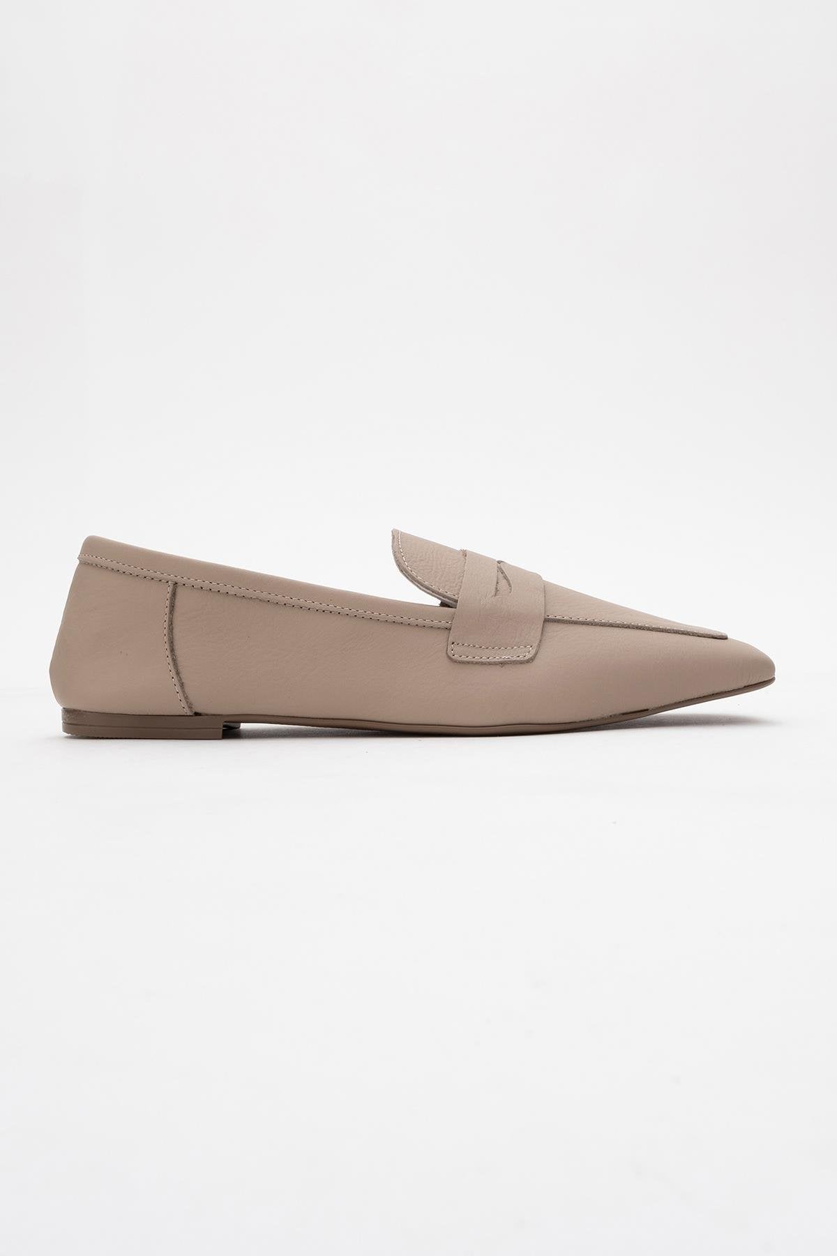 Morne - Dark Beige Leather Loafers – top view showing leather, Vowalisse