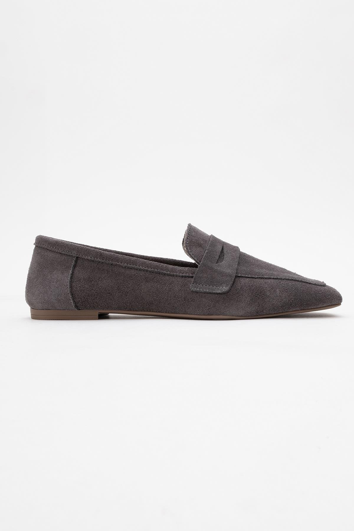 Morne - Gray Suede Leather Loafers – top view showing leather, suede, Vowalisse