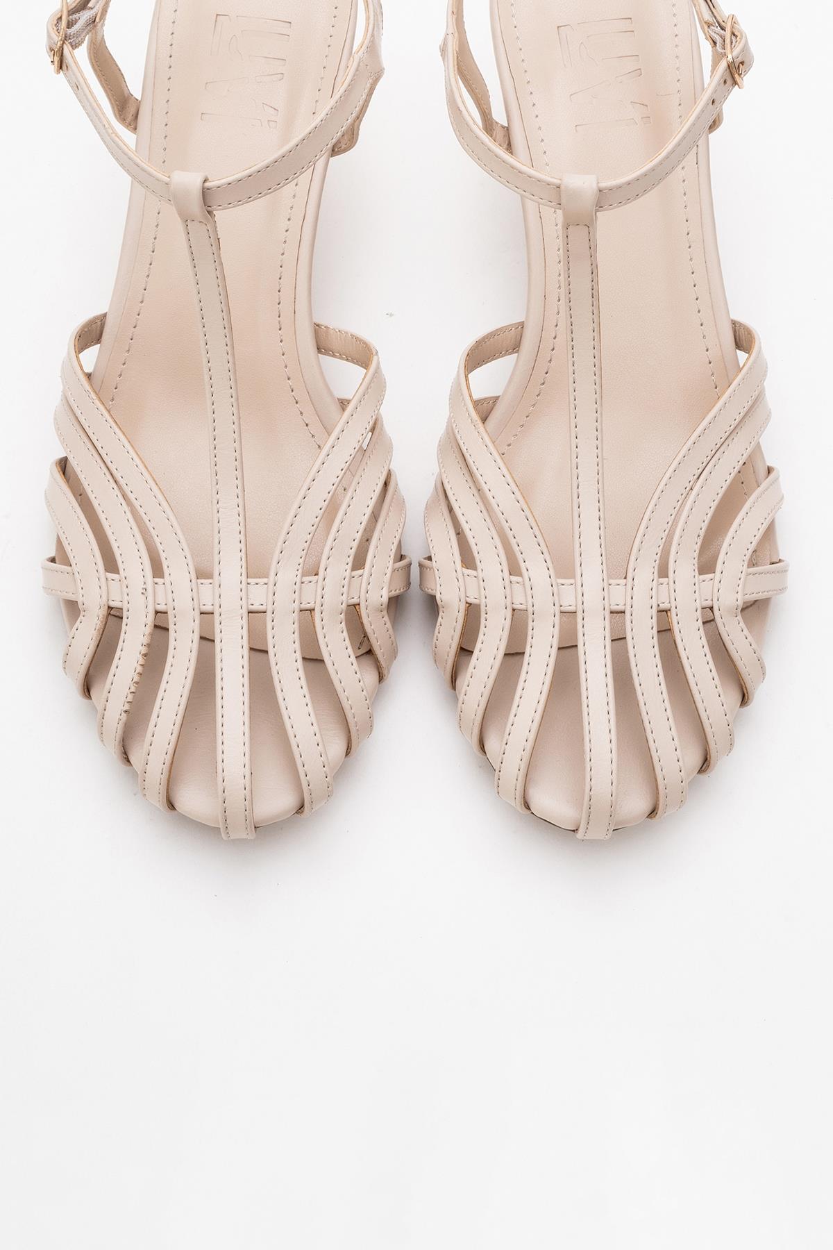 Felip - Off-White Strappy Low Heel Sandal – side view showing leather, white, Vowalisse