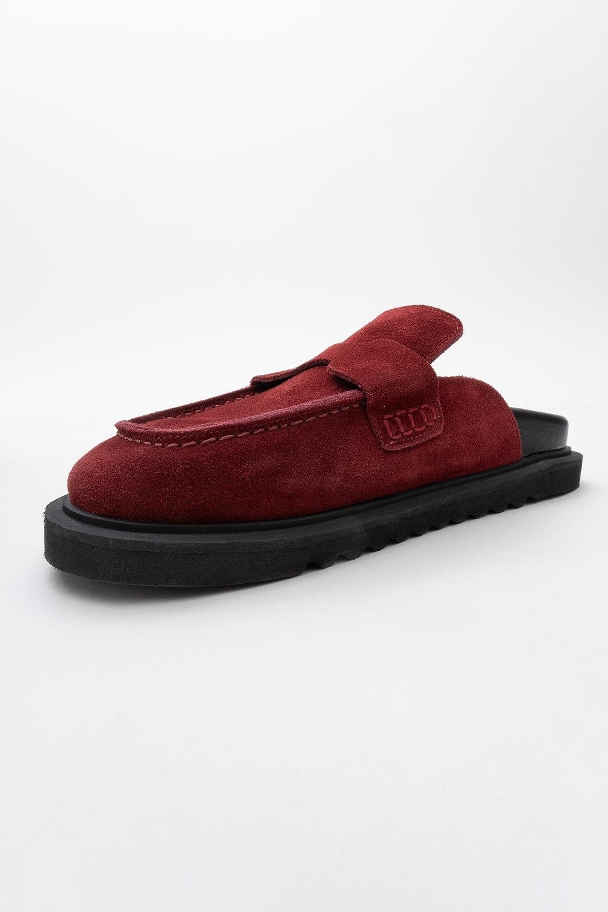 Laven - Suede Burgundy Leather Clogs – heel view showing leather, suede, red, Vowalisse