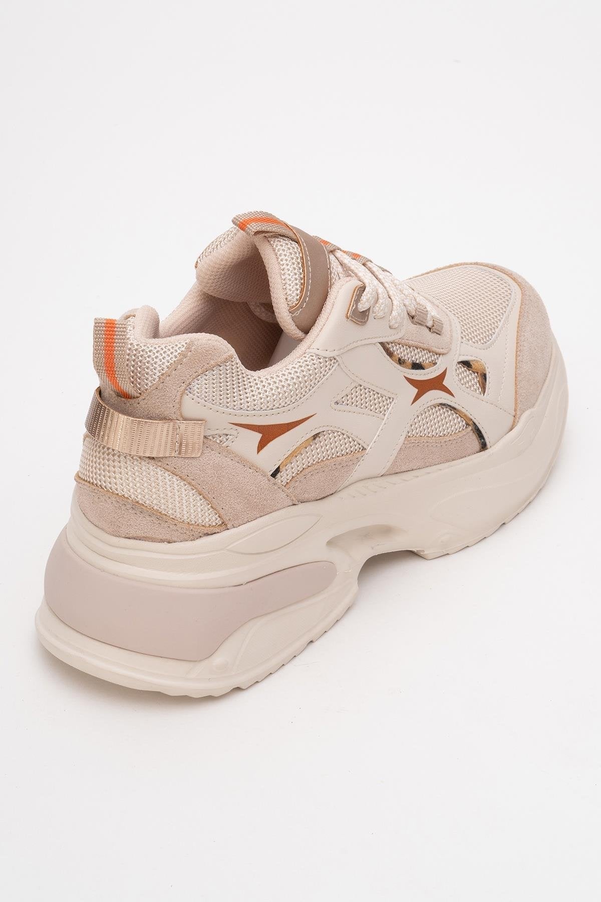Marron - Beige Patterned Sneaker – back view showing leather, Vowalisse