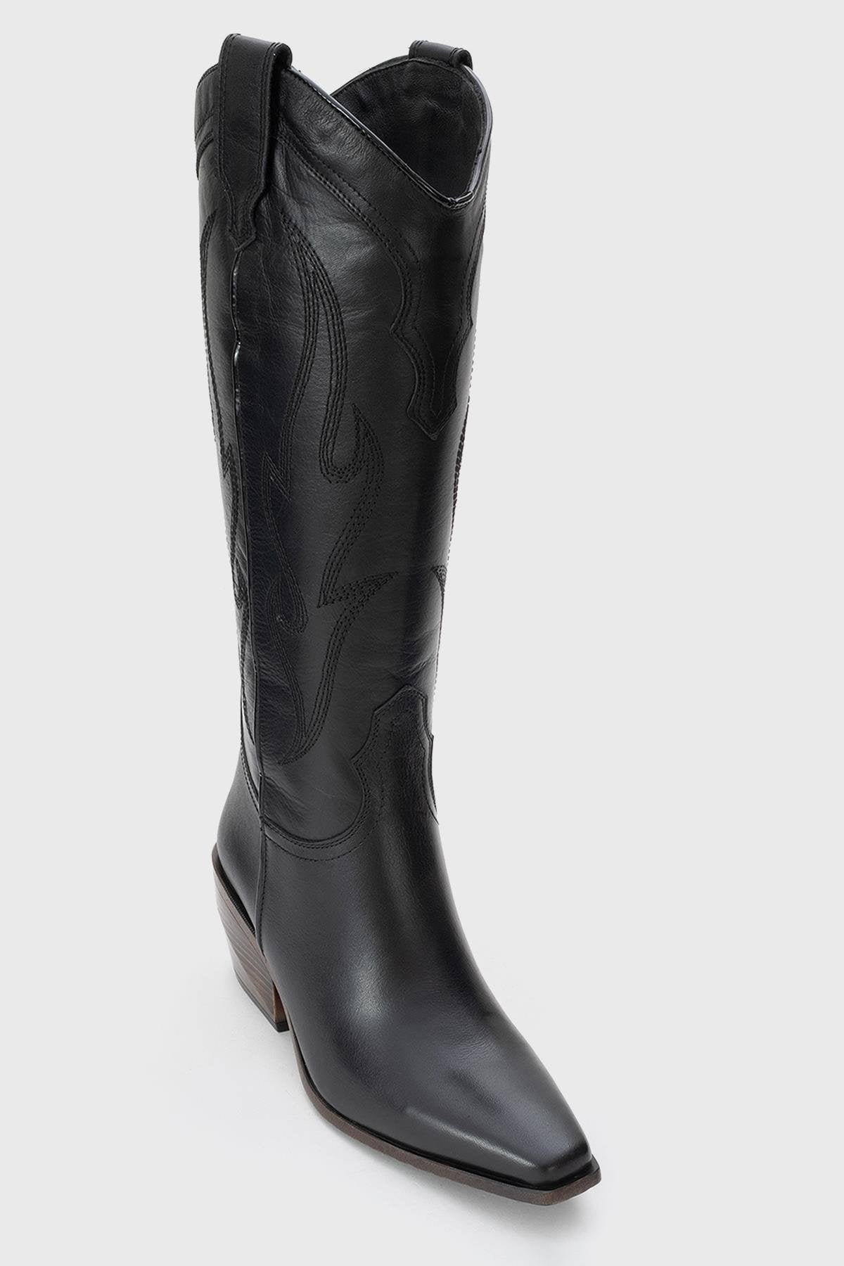 Pietro - Black Genuine Leather Western Boot – detail view showing leather, black, Vowalisse