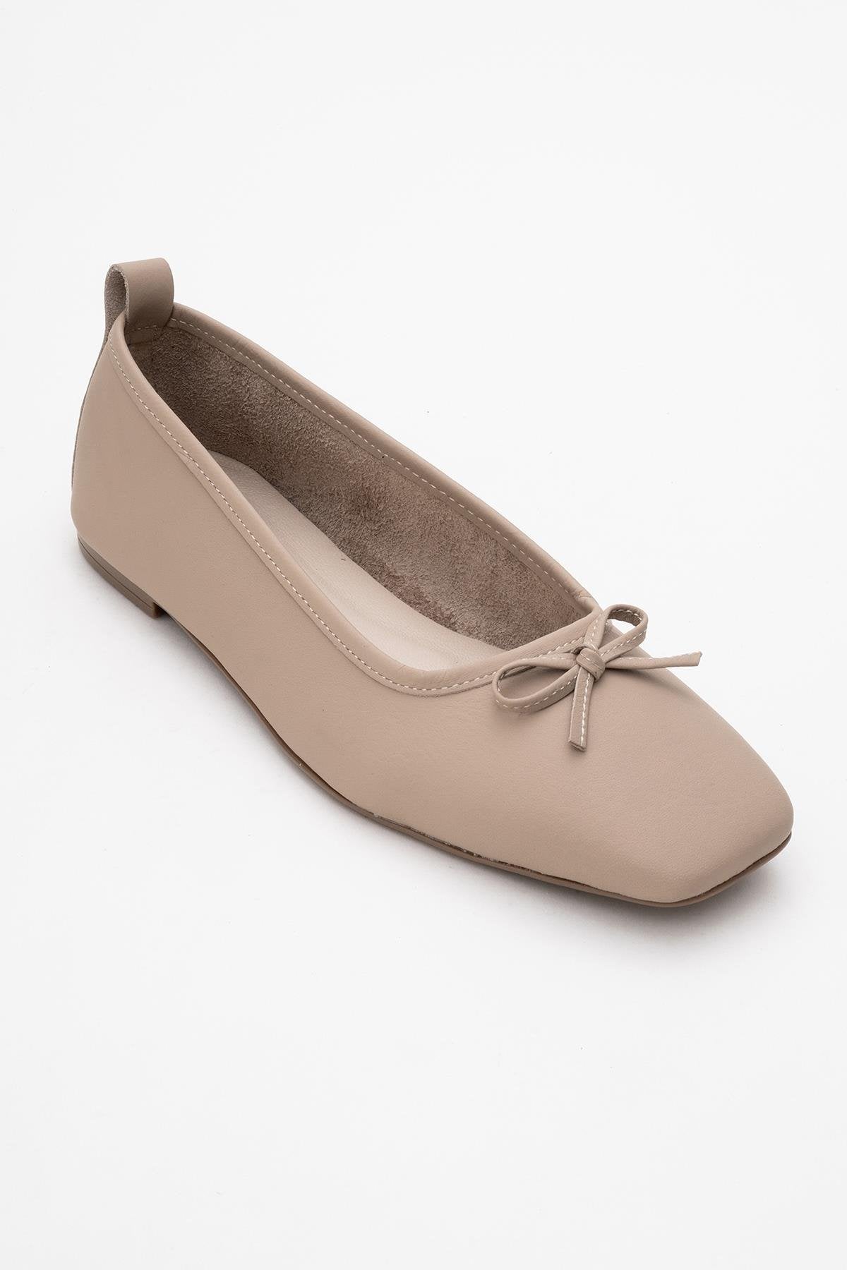 Sosa - Beige Genuine Leather Square-Toe Bow Ballet Flat – detail view showing bow, leather, Vowalisse