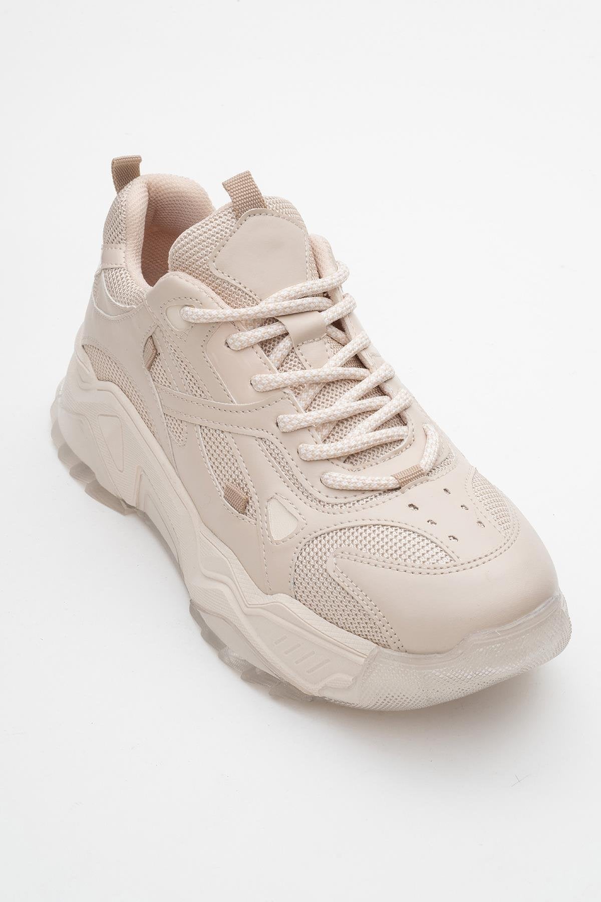 Loretta - Beige Sneaker – detail view showing leather, Vowalisse