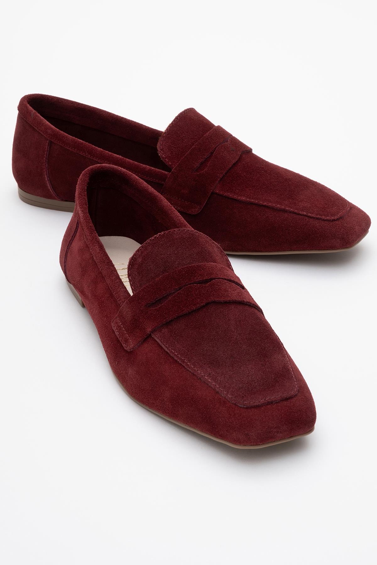 Morne - Burgundy Suede Leather Loafers – front three-quarter view showing leather, suede, Vowalisse