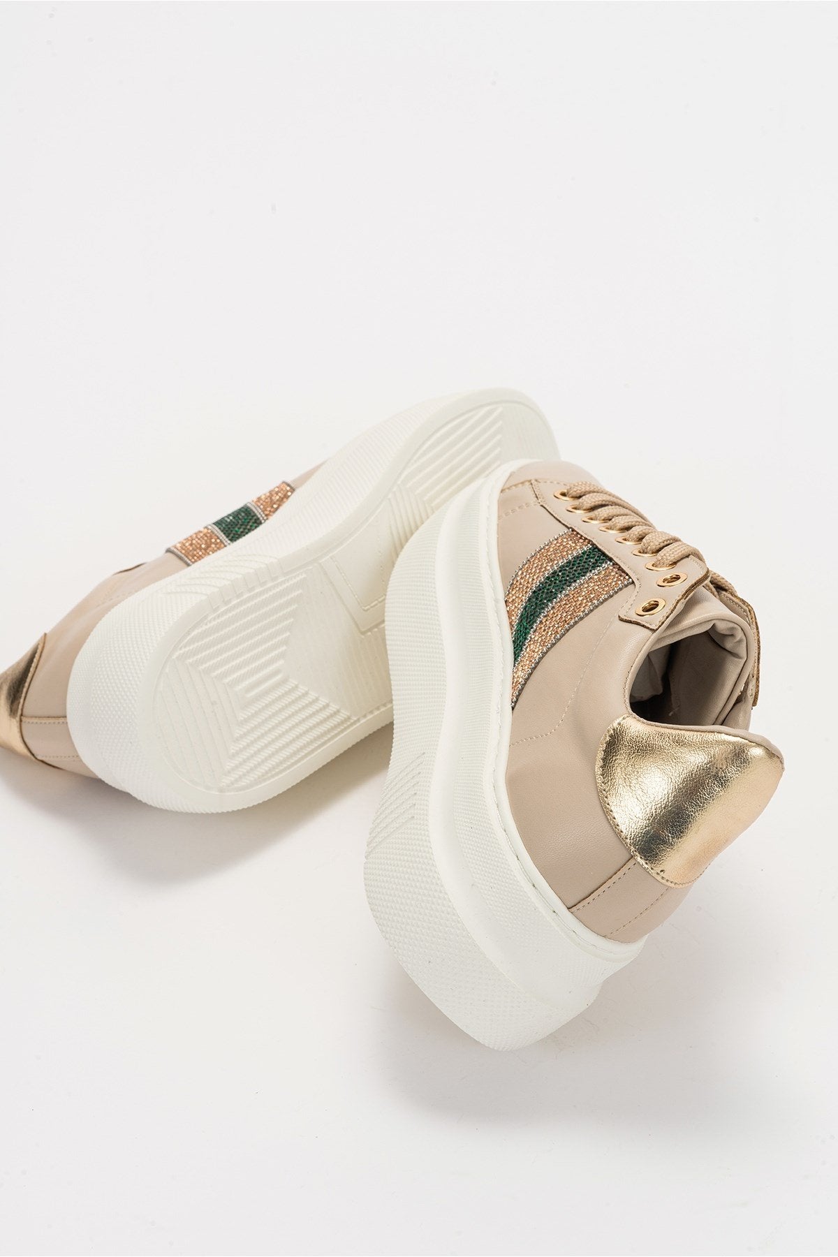 Nuno - Taupe Sneaker – back view showing leather, Vowalisse