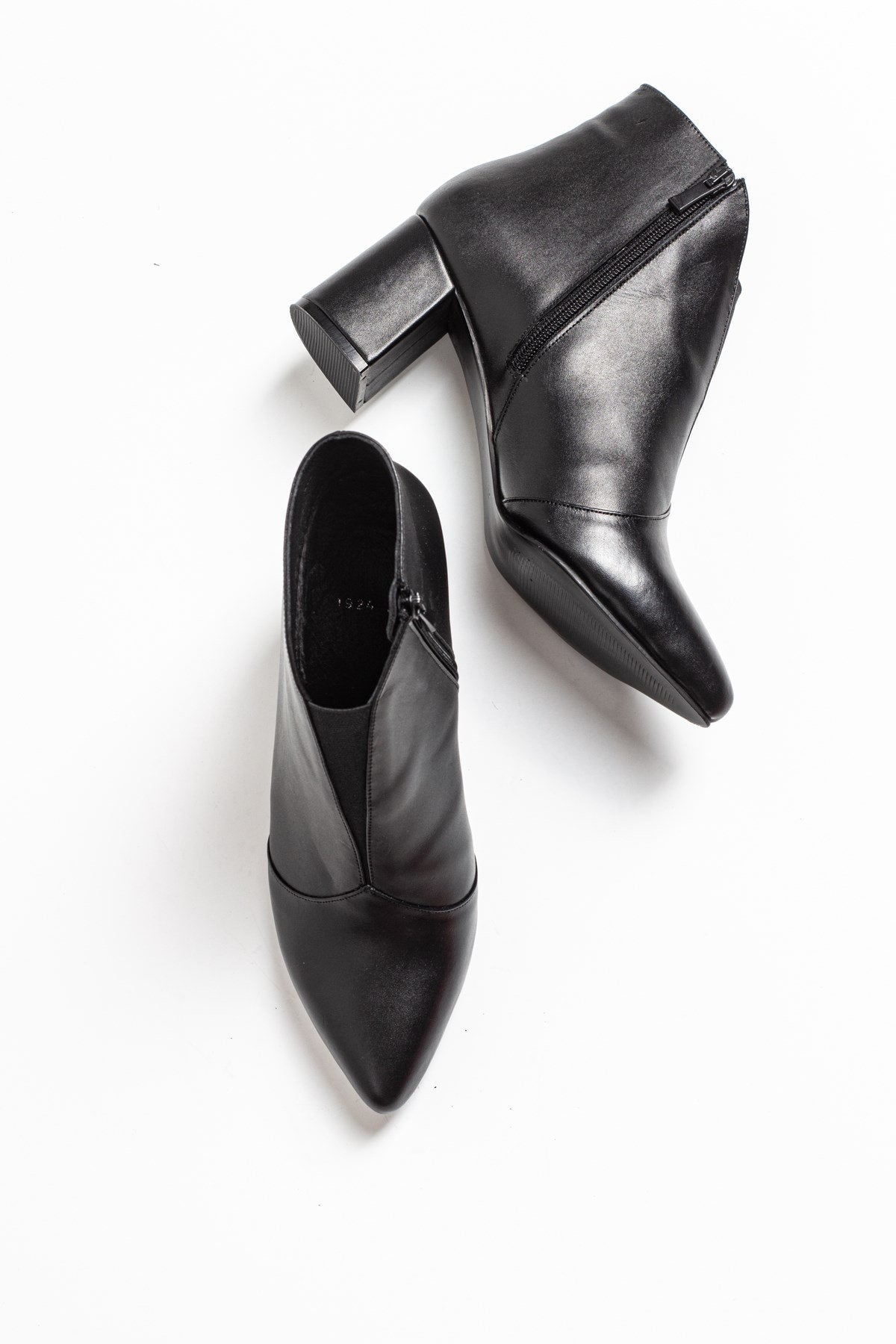 Finda Black Leather Block‑Heel Boot – pair view showing leather, black, Vowalisse