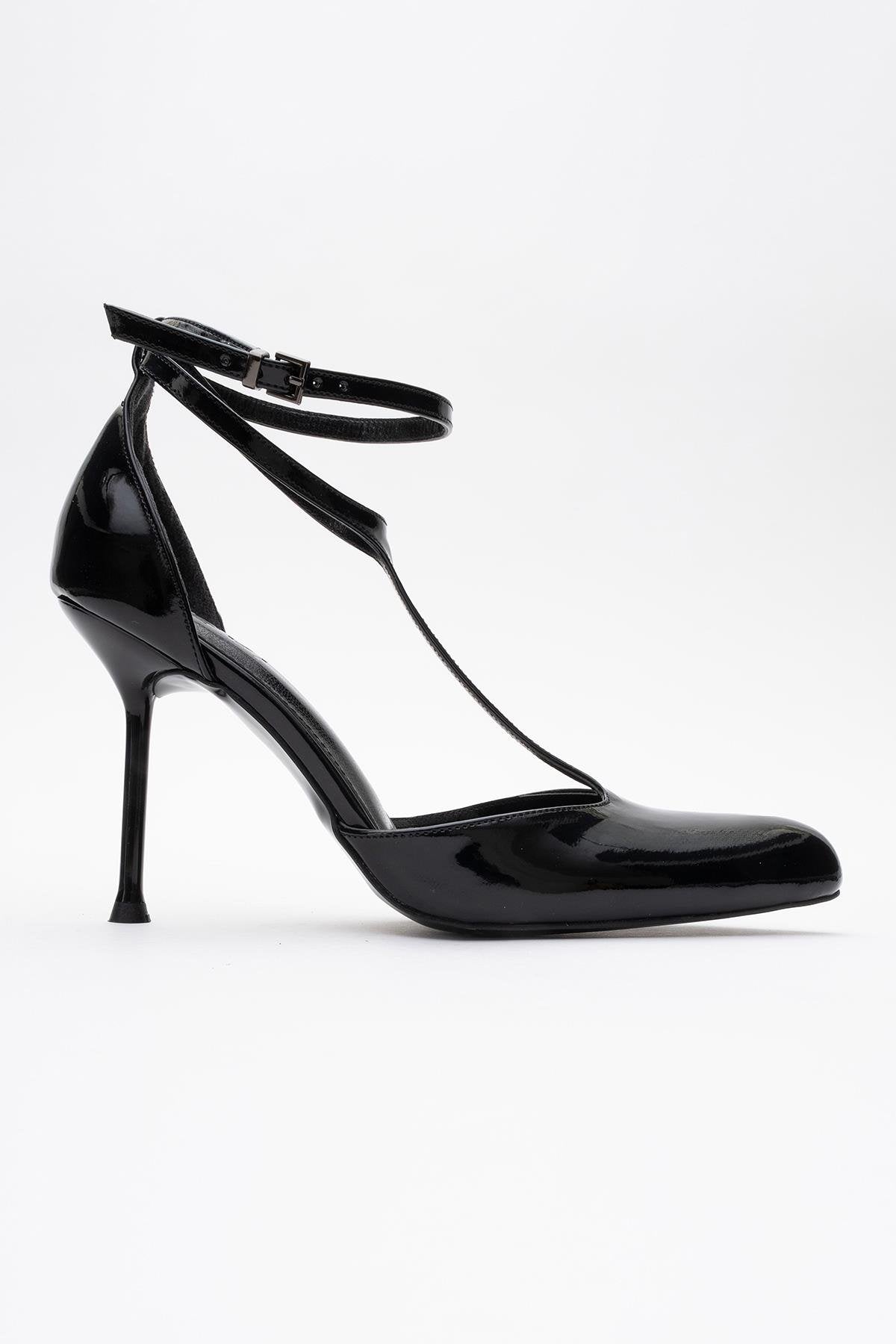 Jon - Black Patent Stiletto Heel Shoe – top view showing leather, black, red, Vowalisse