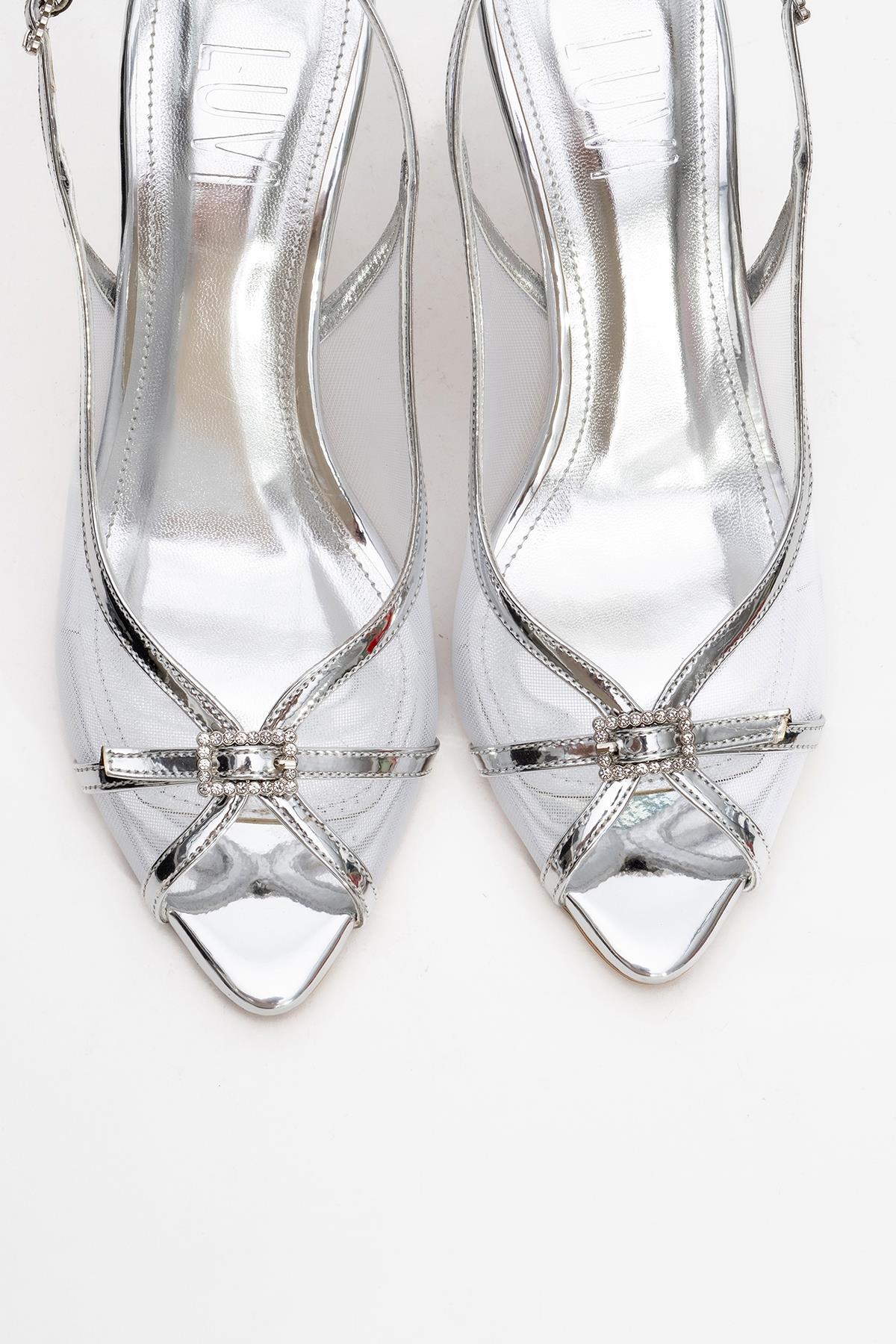 Elyse - Silver High-Heel Evening Shoe – side view showing leather, silver, Vowalisse