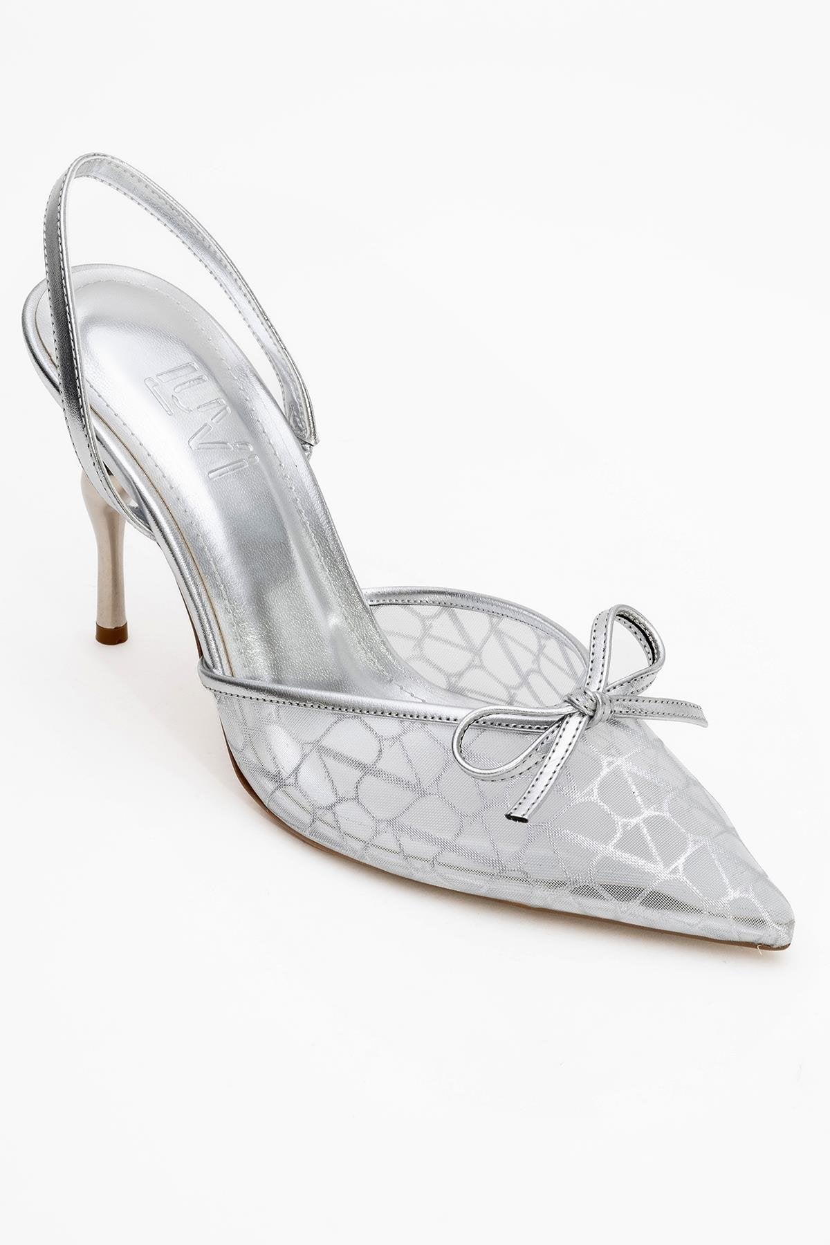 Peony - Silver Mesh Bow Pointed Toe Pump – detail view showing bow, leather, mesh, Vowalisse