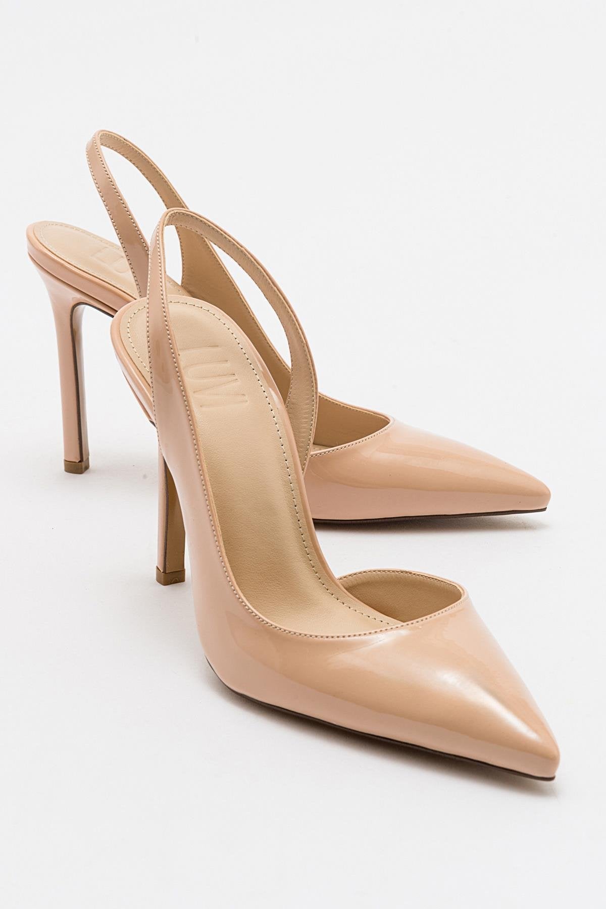 Twine - Beige Patent Heeled Shoe – front three-quarter view showing leather, Vowalisse