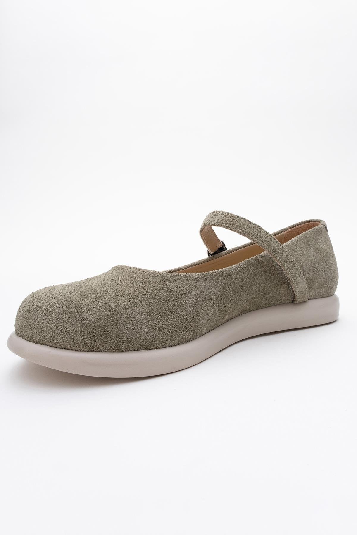 Anisa - Green Genuine Leather Ballet Flat – heel view showing leather, green, Vowalisse