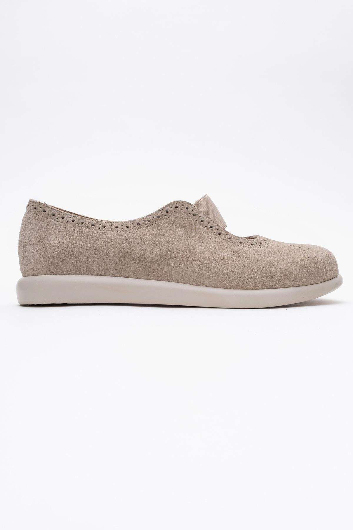 CHELLE Beige Suede Elastic Leather Flat – top view showing leather, suede, Vowalisse