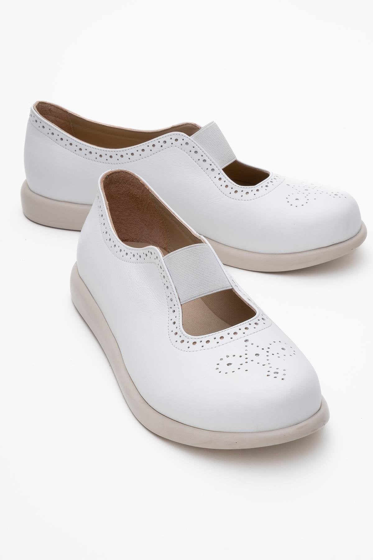 CHELLE White Elastic Leather Flat – front three-quarter view showing leather, white, Vowalisse