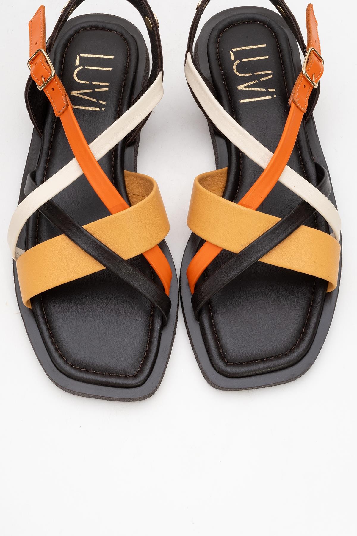 Rouse - Brown Leather Sandal – side view showing leather, Vowalisse