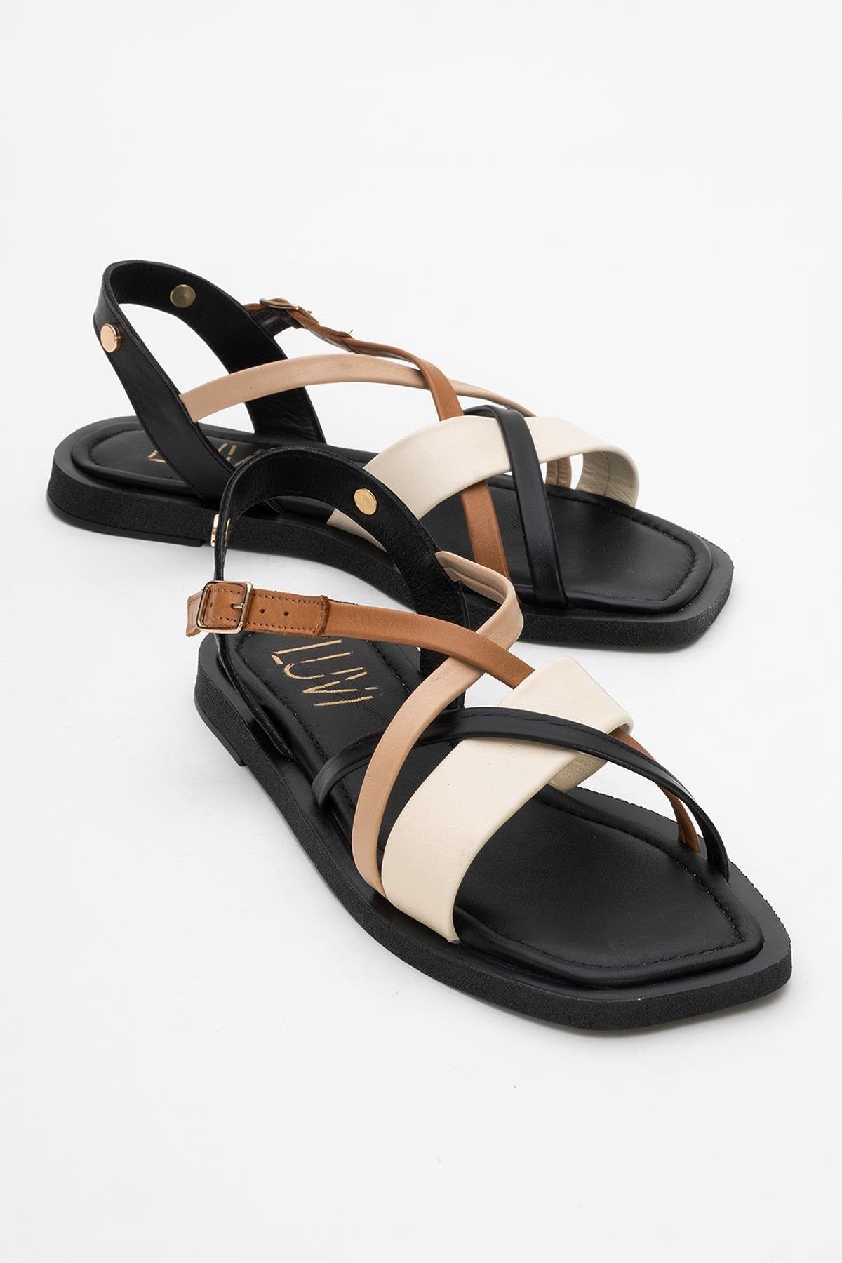 Rouse - Black Leather Sandal – front three-quarter view showing leather, black, Vowalisse