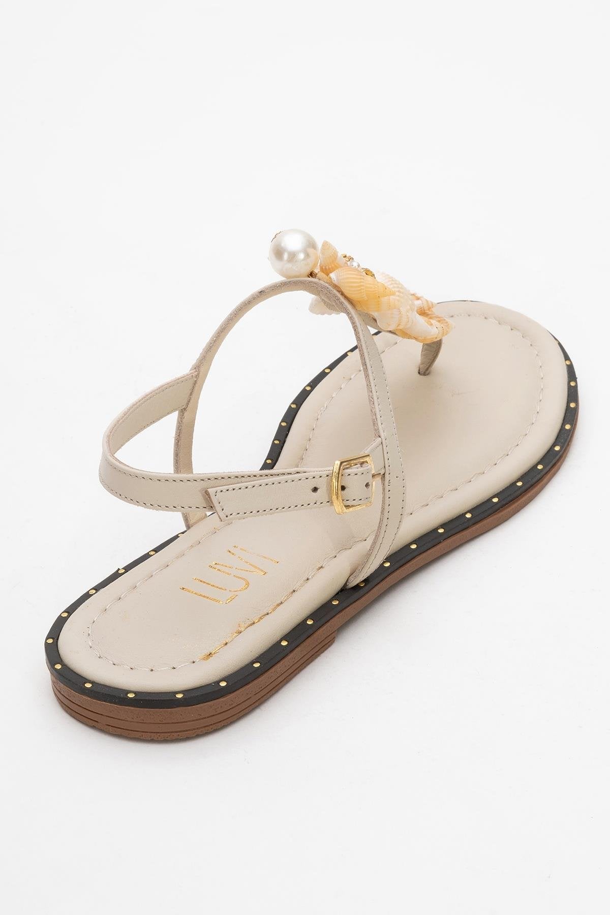 JOE Beige Leather Thong Sandal – back view showing leather, Vowalisse