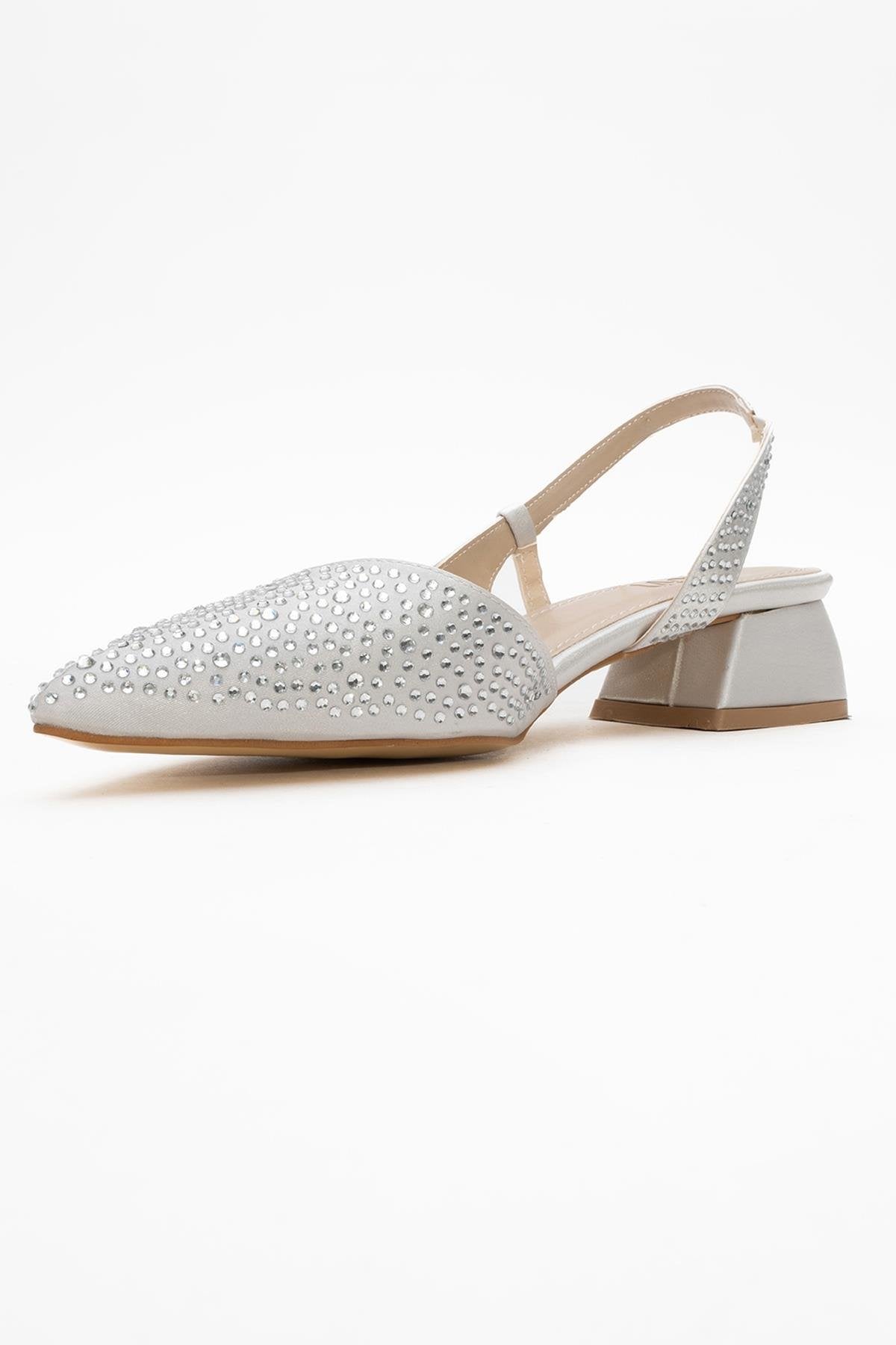 Sella - Silver Jeweled Low Heel Shoe – heel view showing leather, silver, Vowalisse
