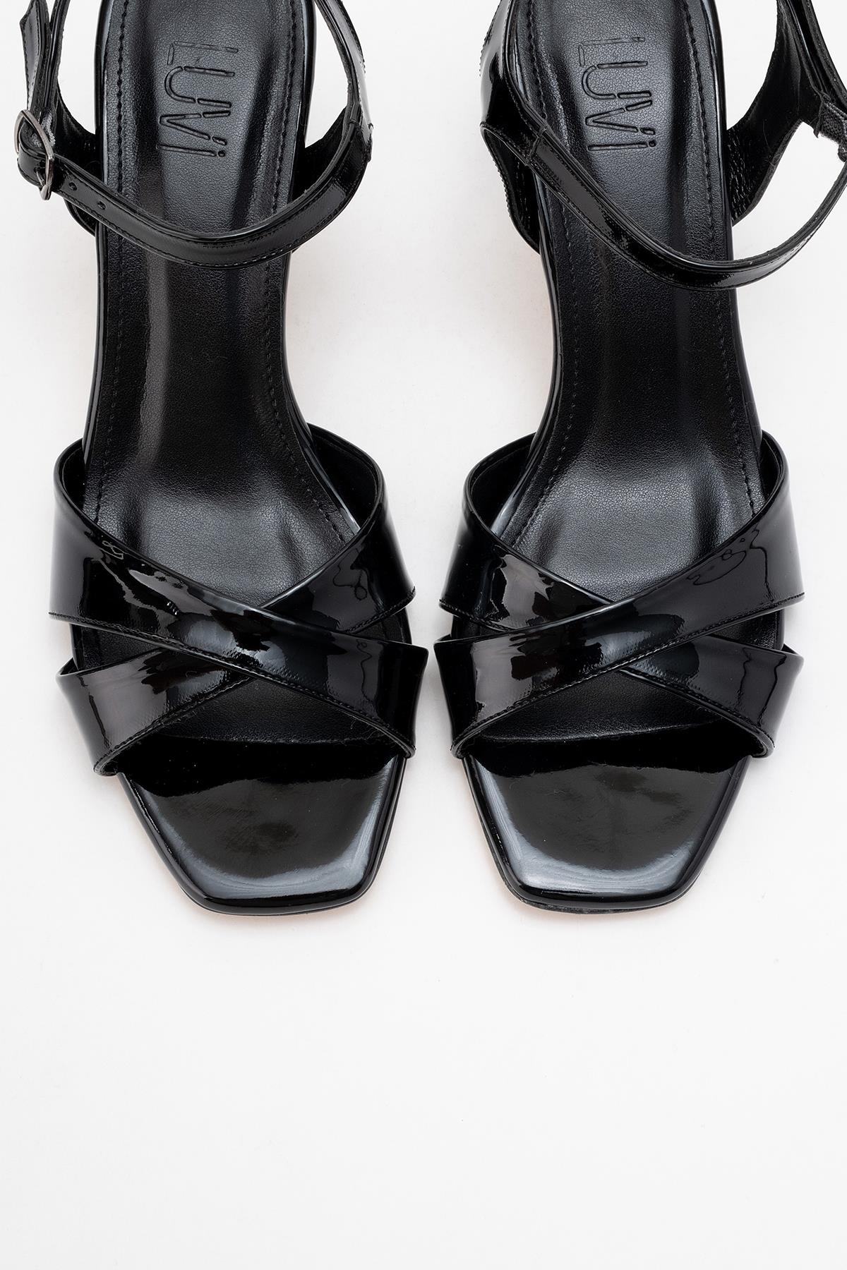 Melin - Black Patent Cross-Strap Heeled Shoe – side view showing leather, black, Vowalisse