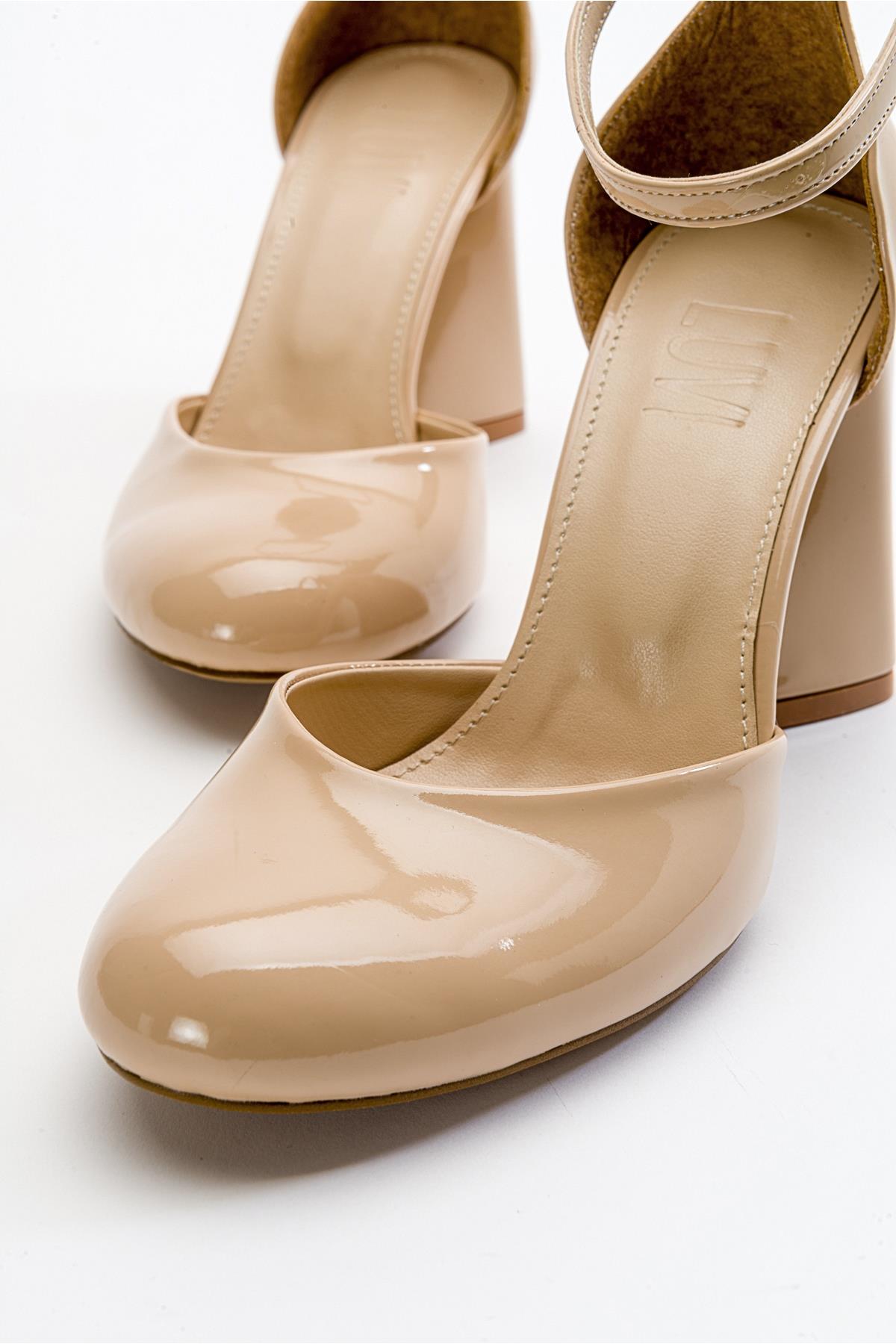 Oslo - Beige Heeled Shoe – side view showing leather, Vowalisse