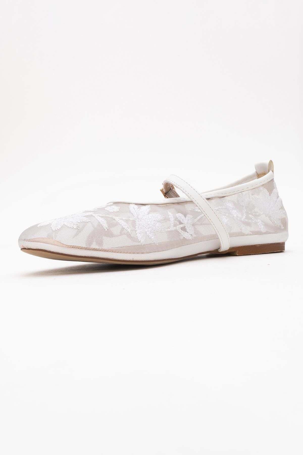 Juny White Mesh Floral Embroidery Ballet Flat – heel view showing leather, mesh, white, Vowalisse