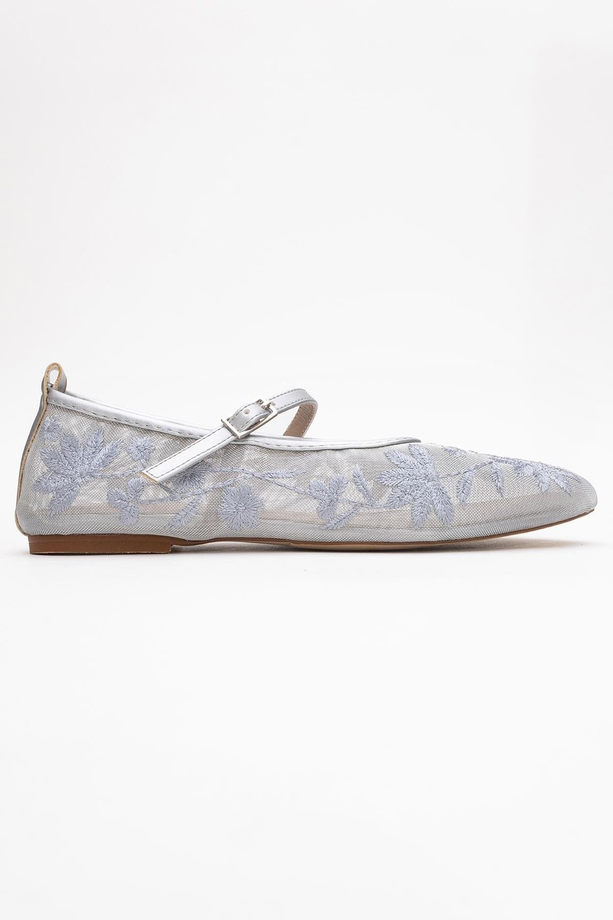 Juny Gray Mesh Floral Embroidery Ballet Flat – top view showing leather, mesh, red, Vowalisse