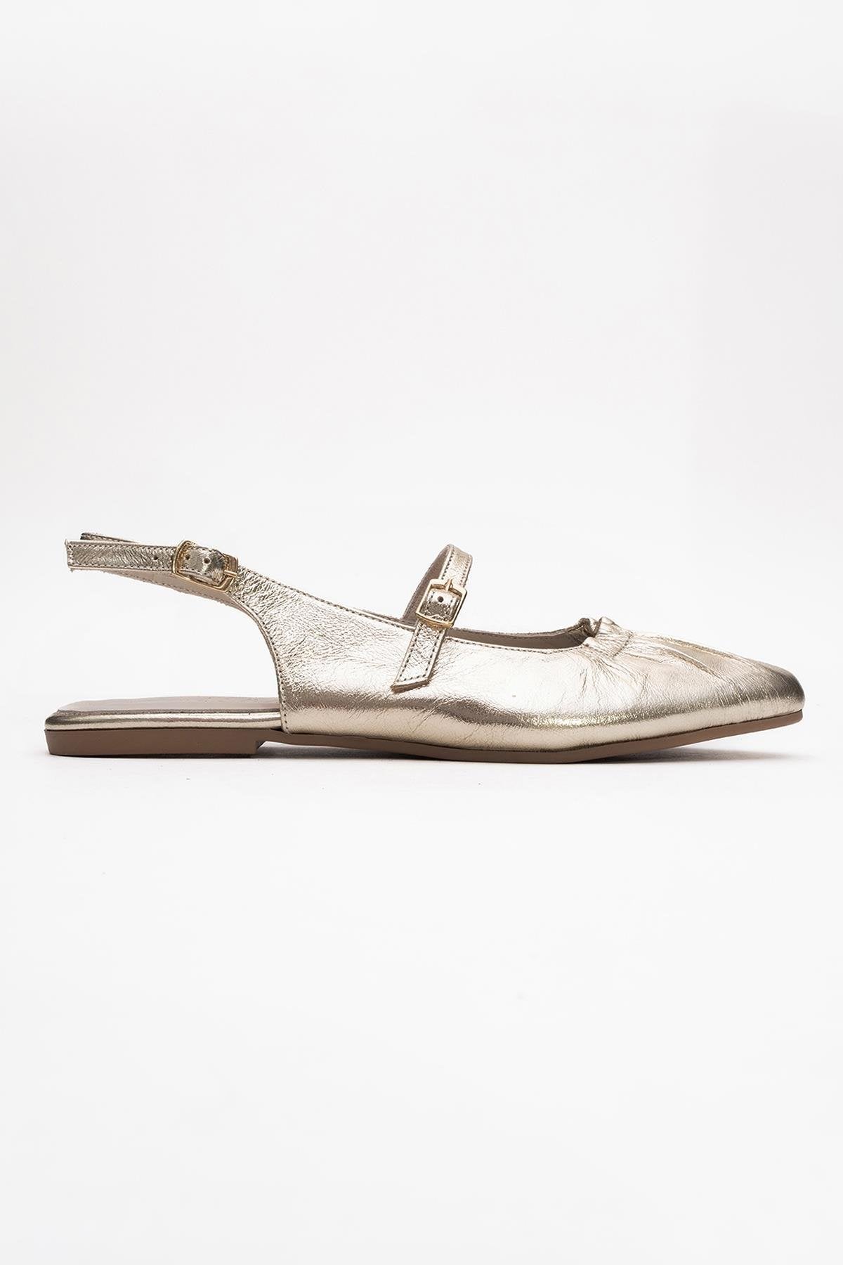 BRITNEY Gold Leather Closed-Toe Sandal – top view showing leather, gold, red, Vowalisse