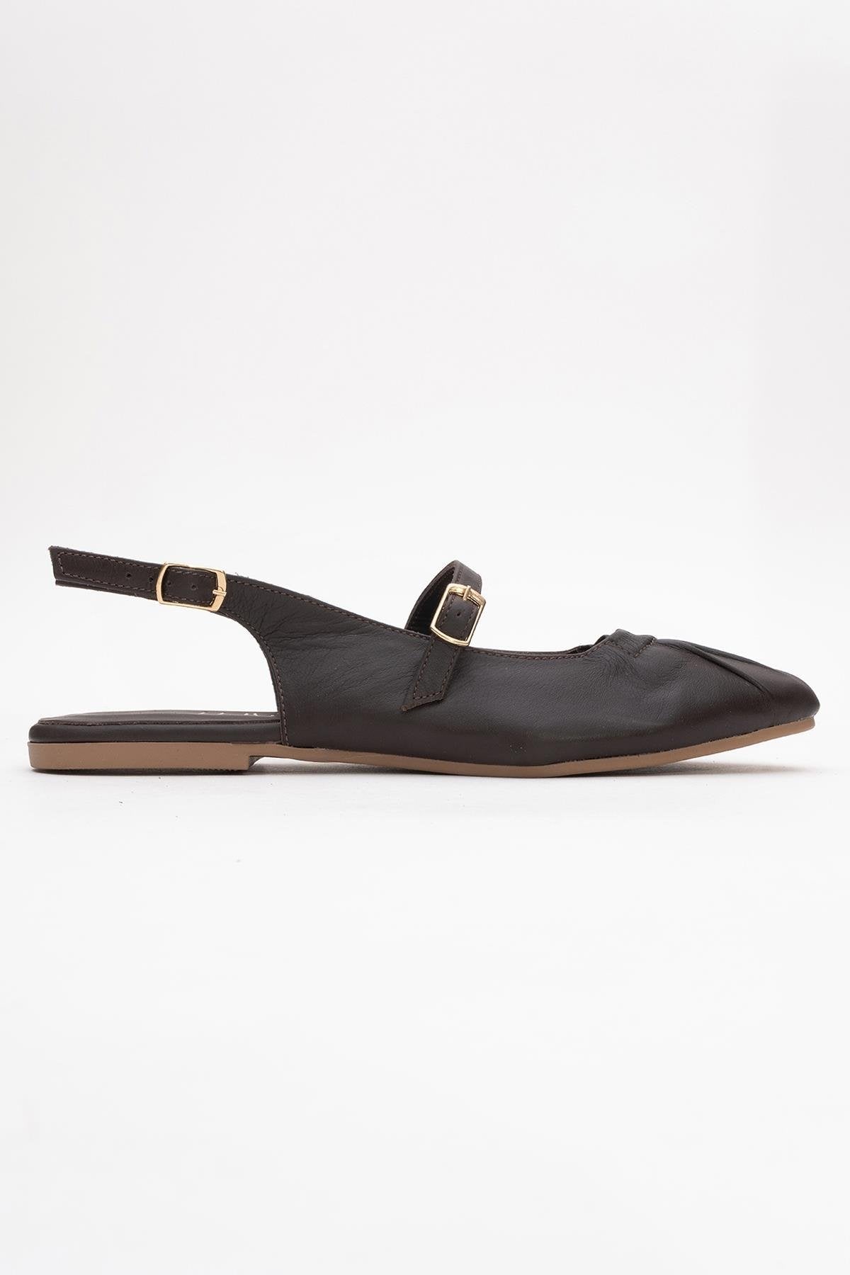 BRITNEY Brown Leather Closed-Toe Sandal – top view showing leather, red, Vowalisse