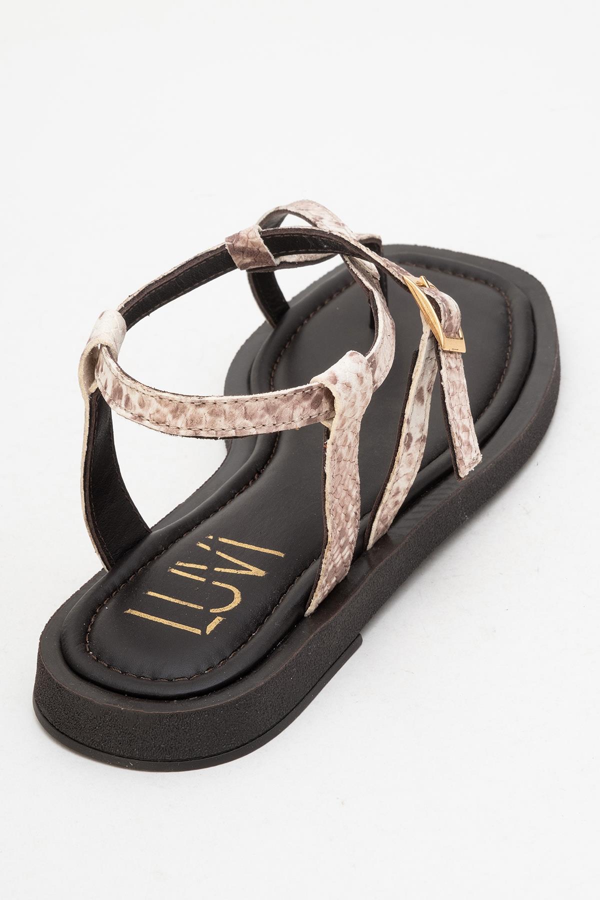 Morgana Brown Leather Thong Sandal – back view showing leather, Vowalisse