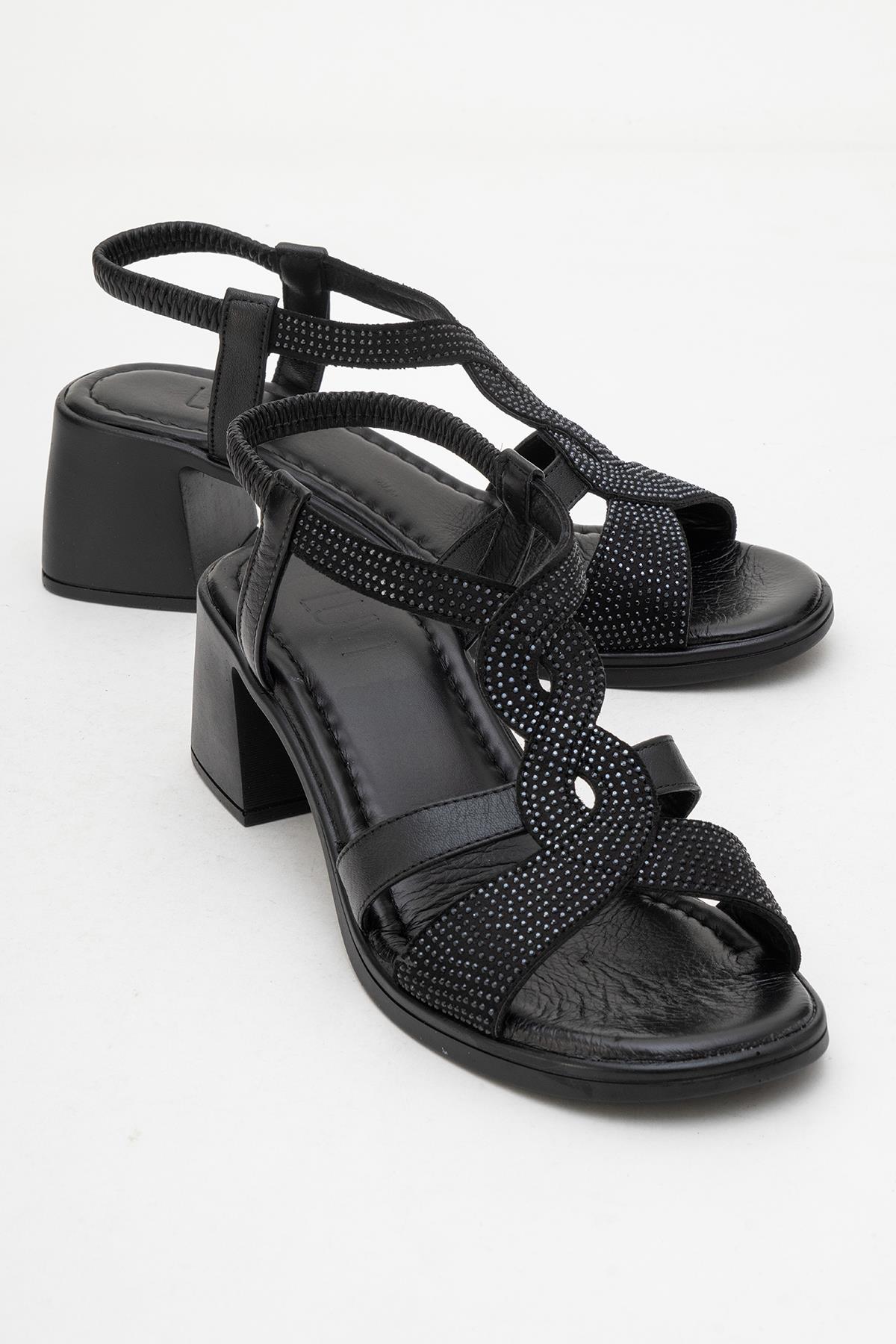 Dolen Black Leather Chunky Sandal – front three-quarter view showing leather, black, red, Vowalisse