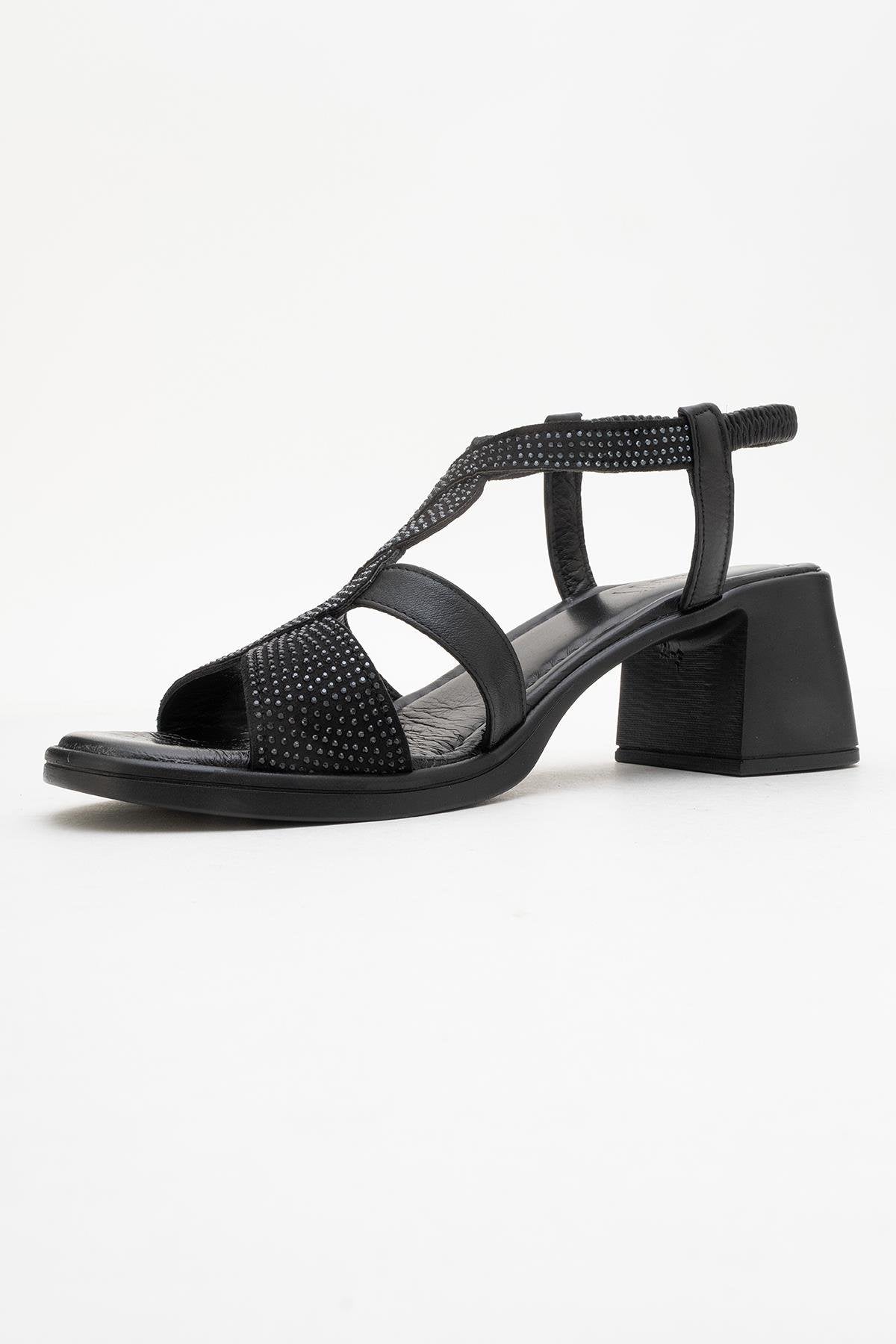 Dolen Black Leather Chunky Sandal – heel view showing leather, black, red, Vowalisse