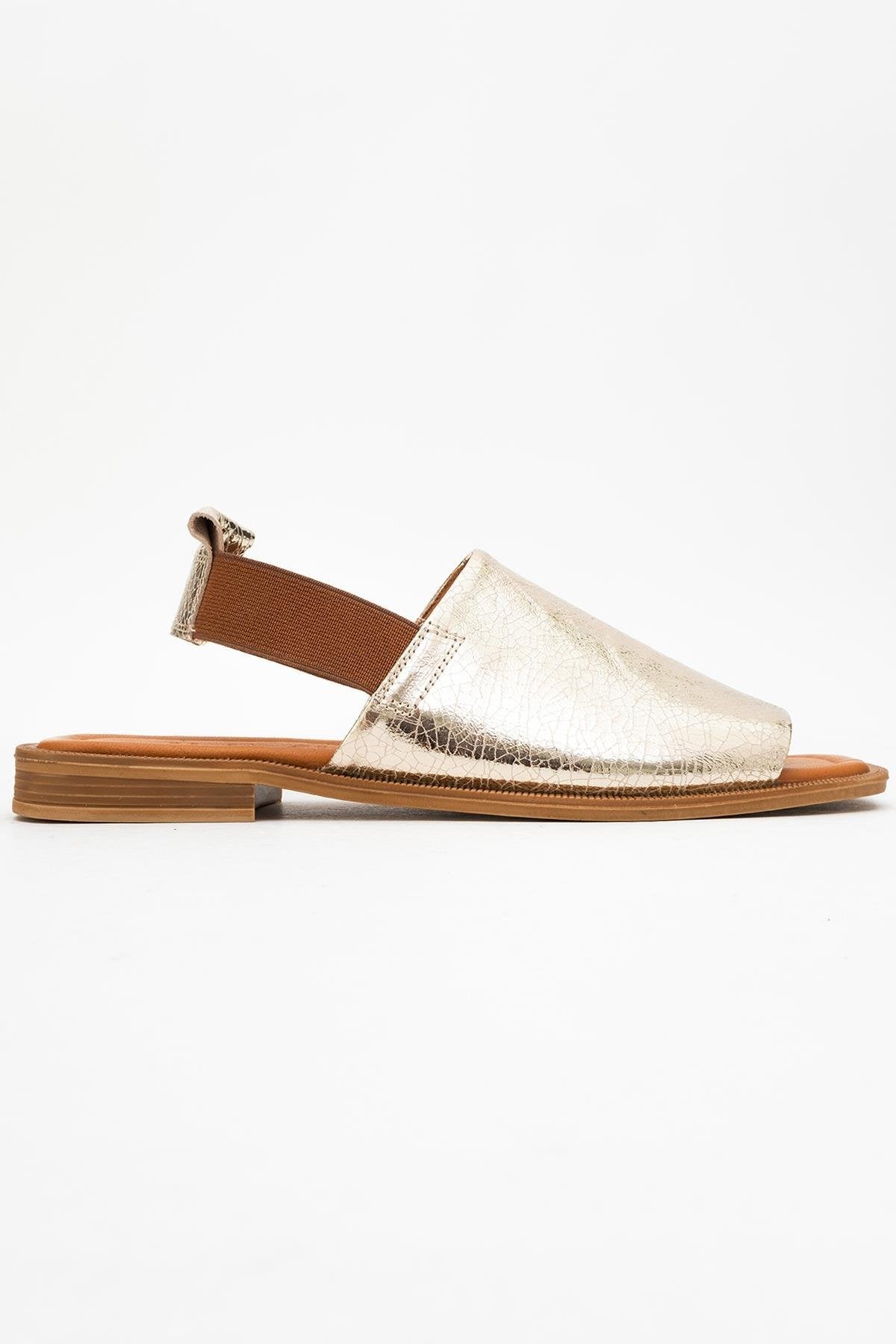 Fuela - Gold Leather Sandals – top view showing leather, gold, Vowalisse