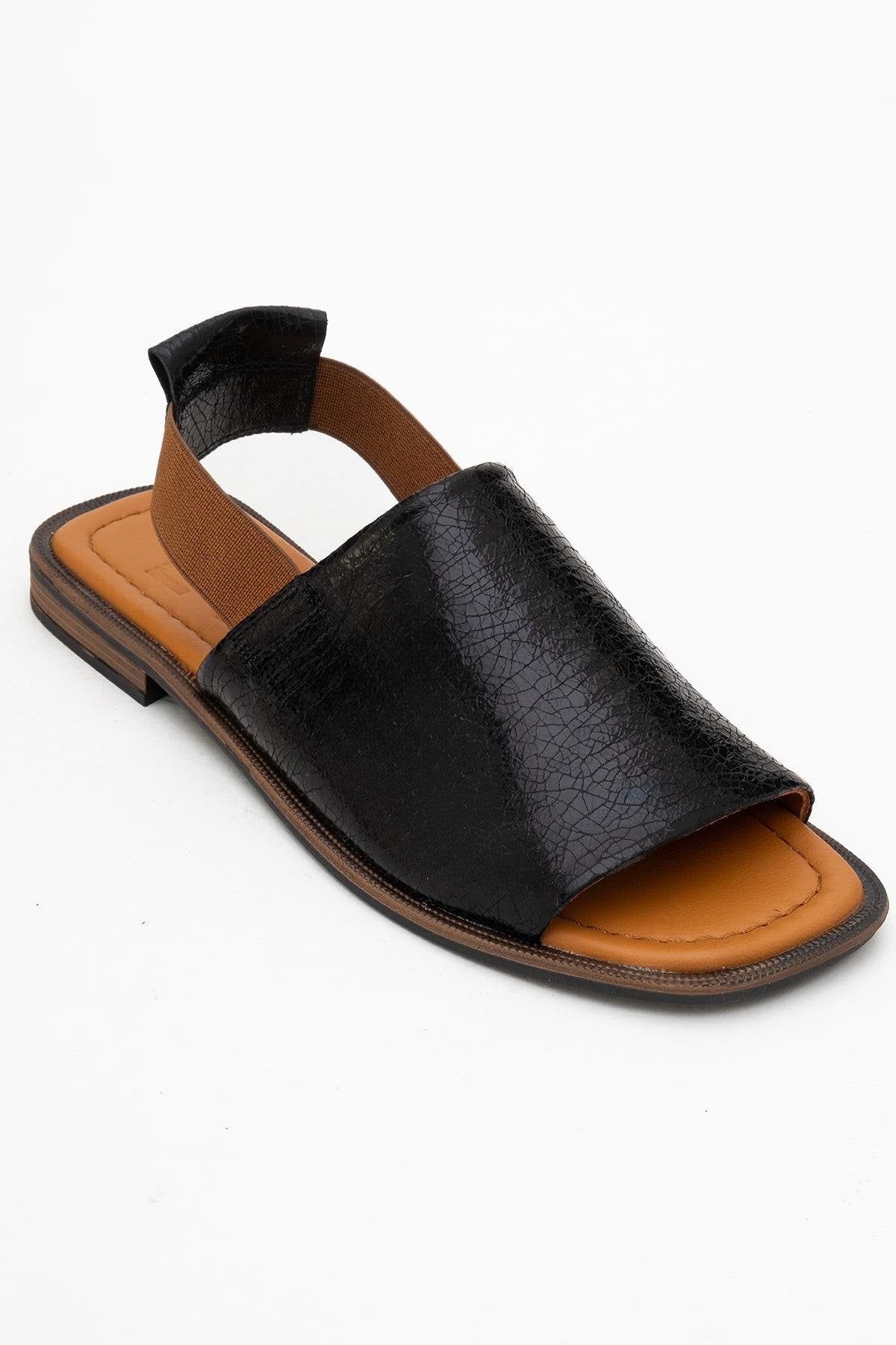 Fuela - Black Elastic Leather Sandals – detail view showing leather, black, Vowalisse