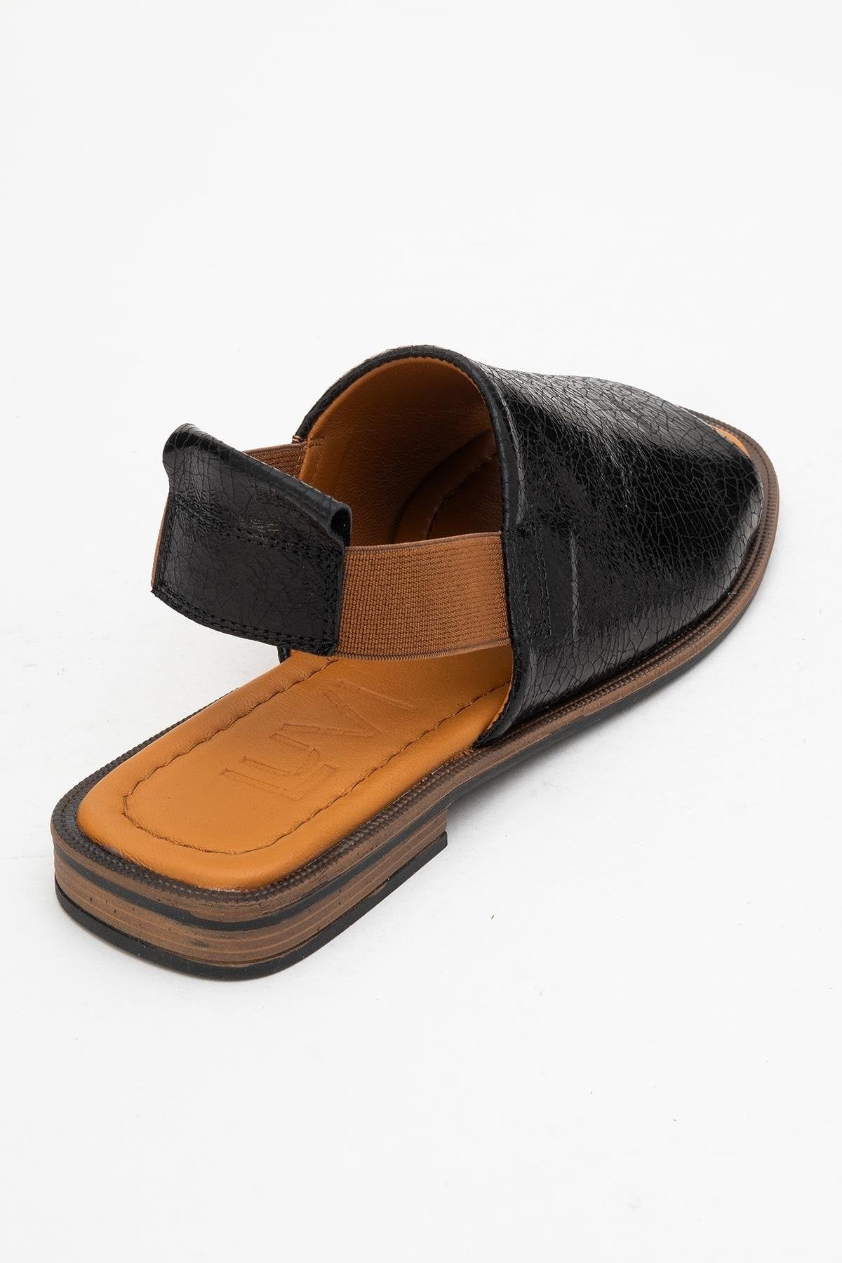 Fuela - Black Elastic Leather Sandals – back view showing leather, black, Vowalisse