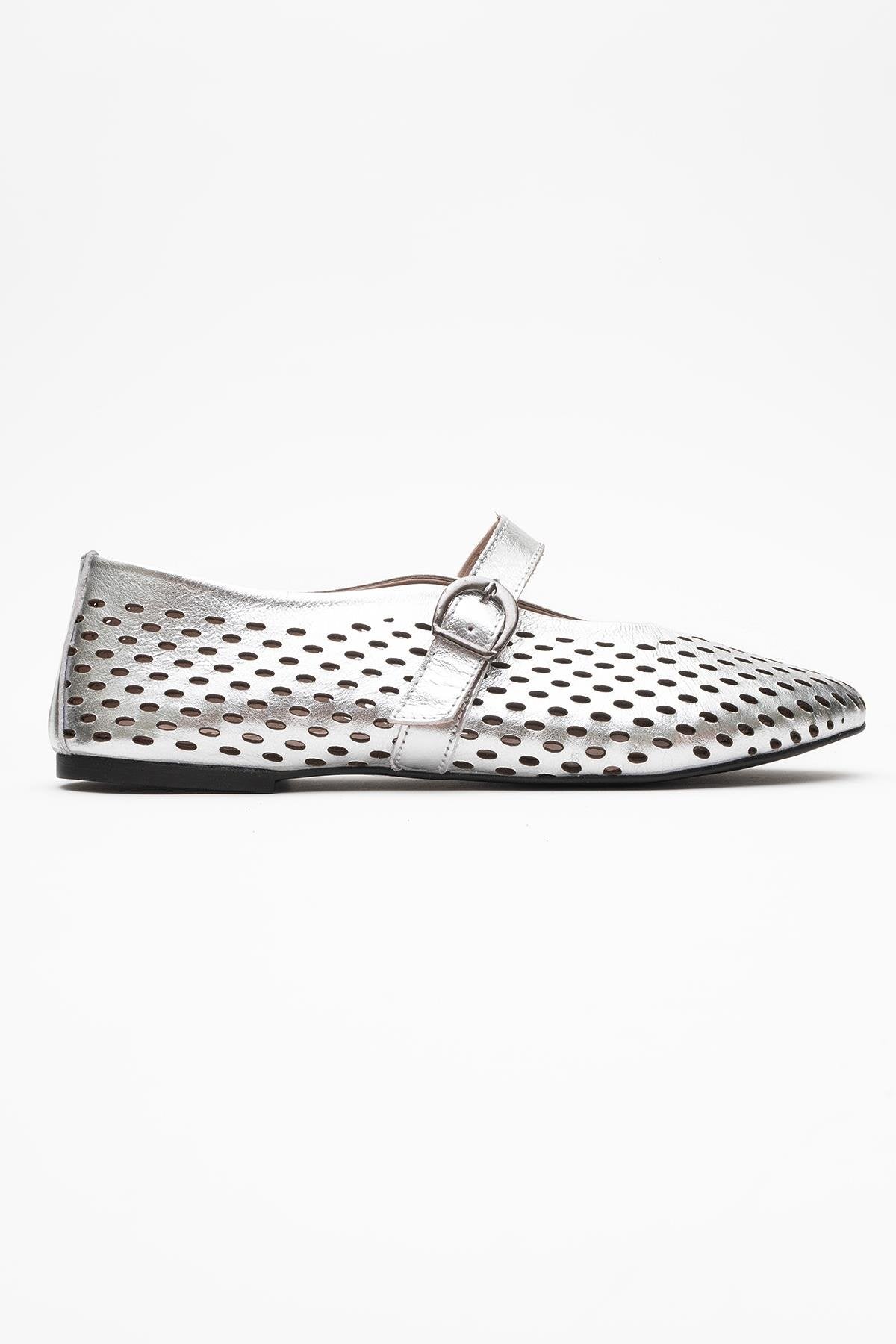 Arian Silver Leather Ballet Flat – top view showing leather, silver, red, Vowalisse