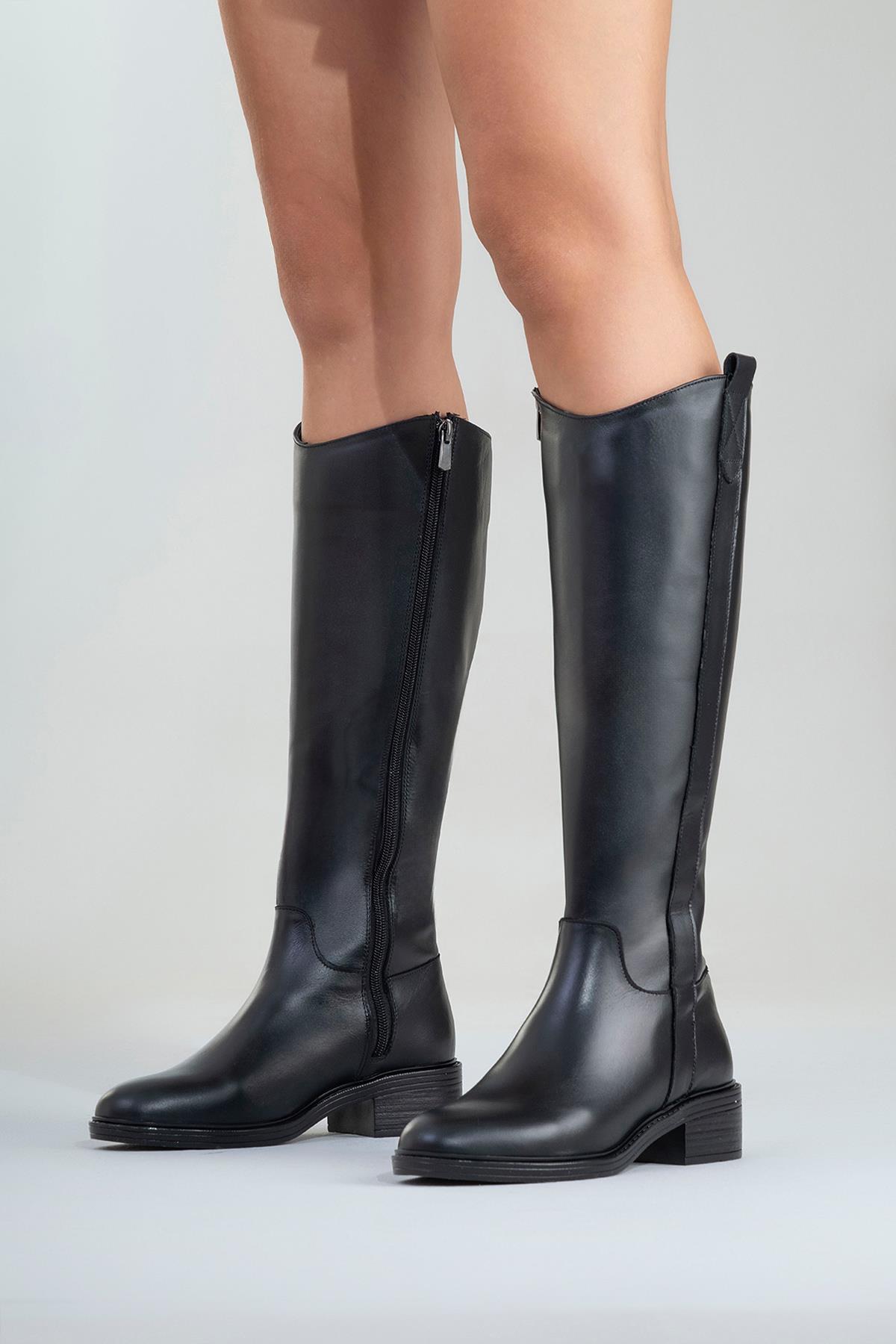 Acro Black Leather Heeled Boot – top view showing leather, black, Vowalisse