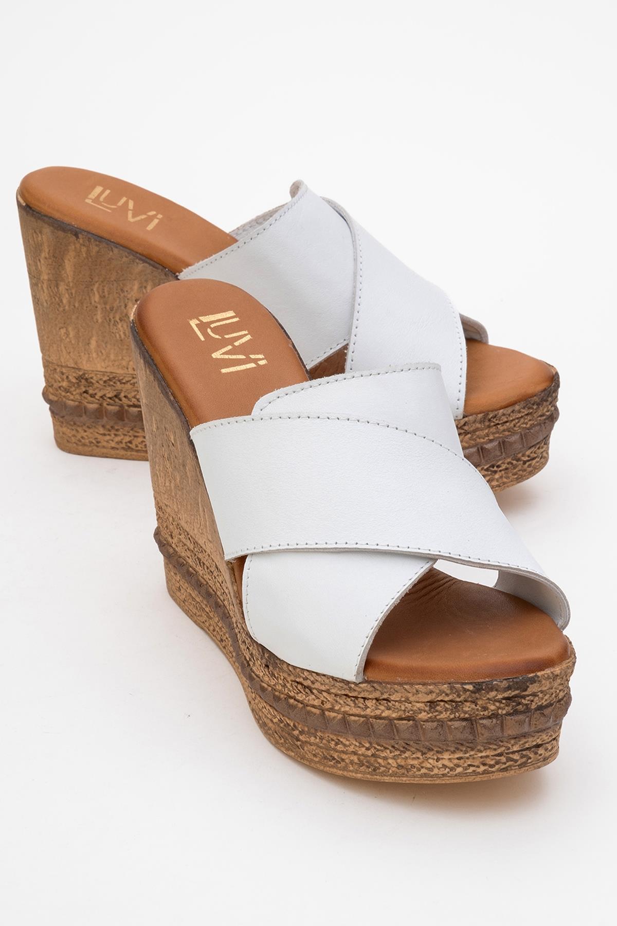 Lois - White Wedge Leather Sandal – front three-quarter view showing leather, white, Vowalisse