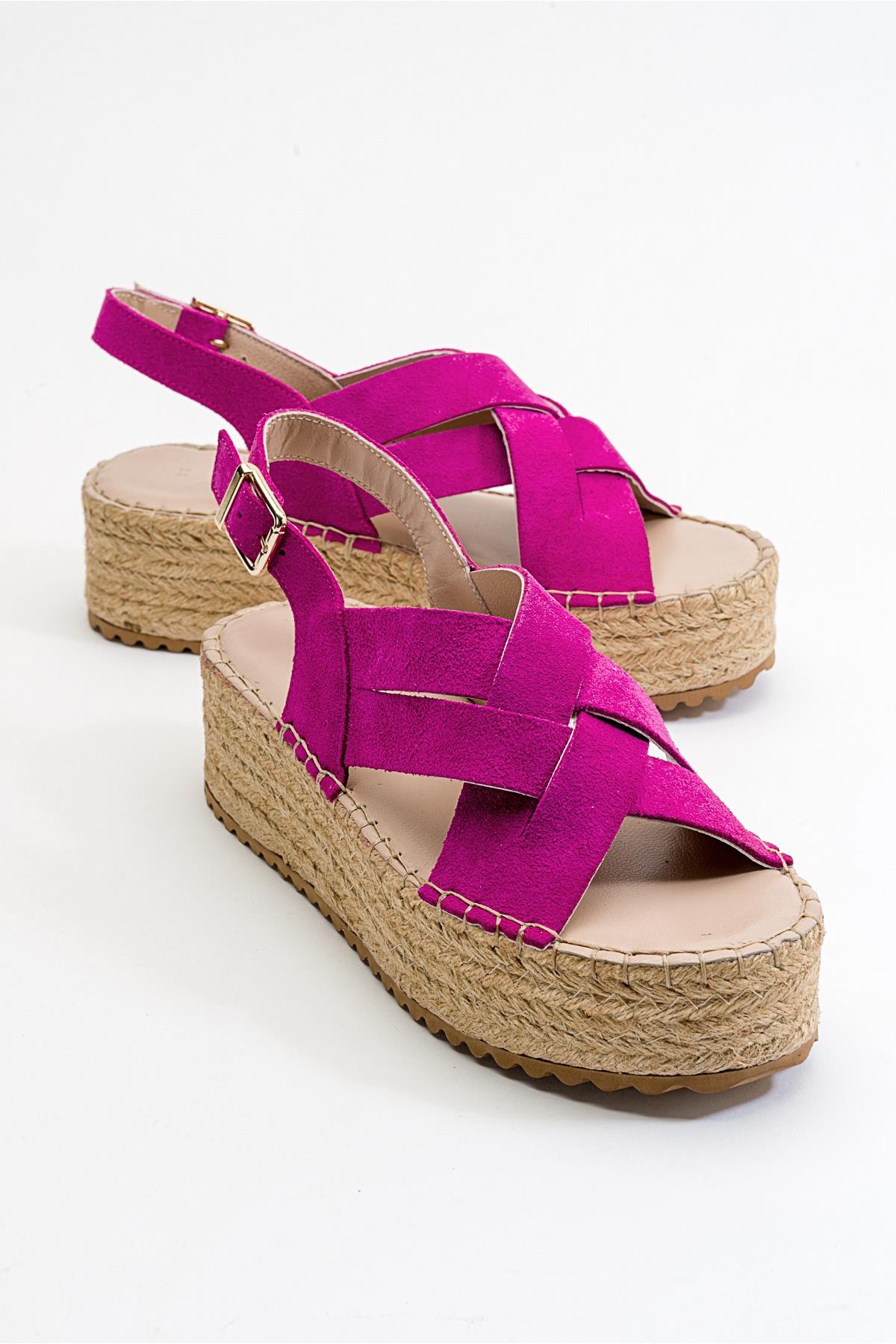 Lontano - Fuchsia Suede Leather Platform Sandal – front three-quarter view showing leather, suede, Vowalisse