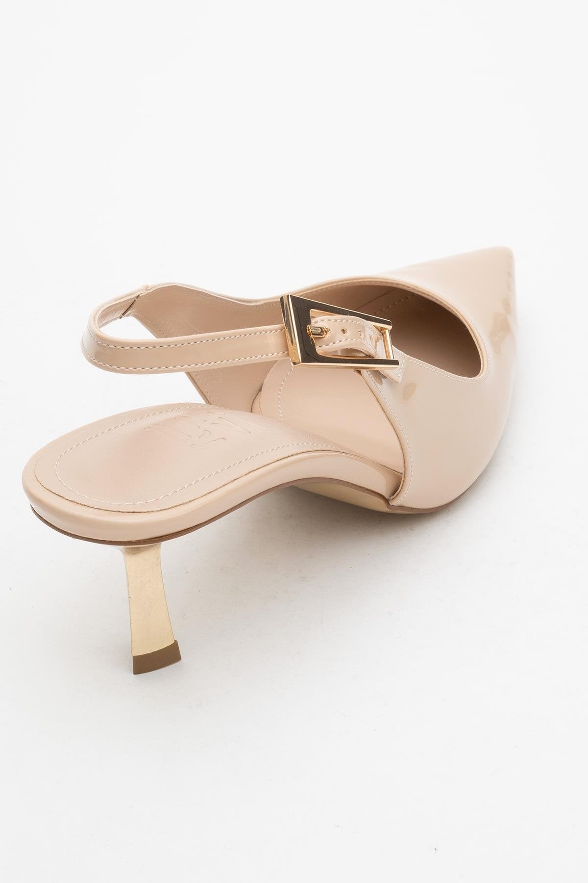 Arty - Beige Patent Slingback Heeled Shoe – back view showing leather, Vowalisse