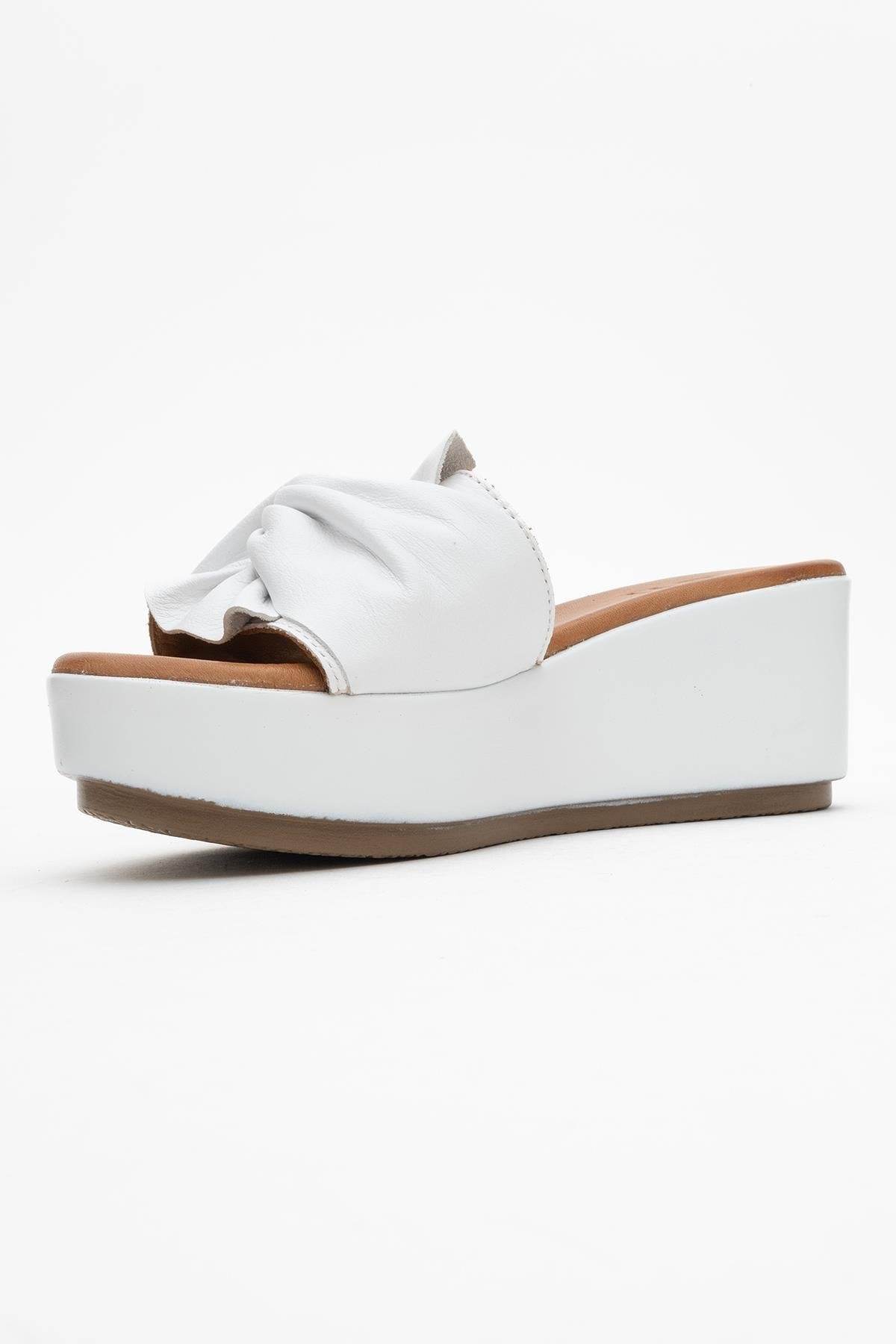 Syndra - White Bow Wedge Leather Sandal – heel view showing bow, leather, white, Vowalisse