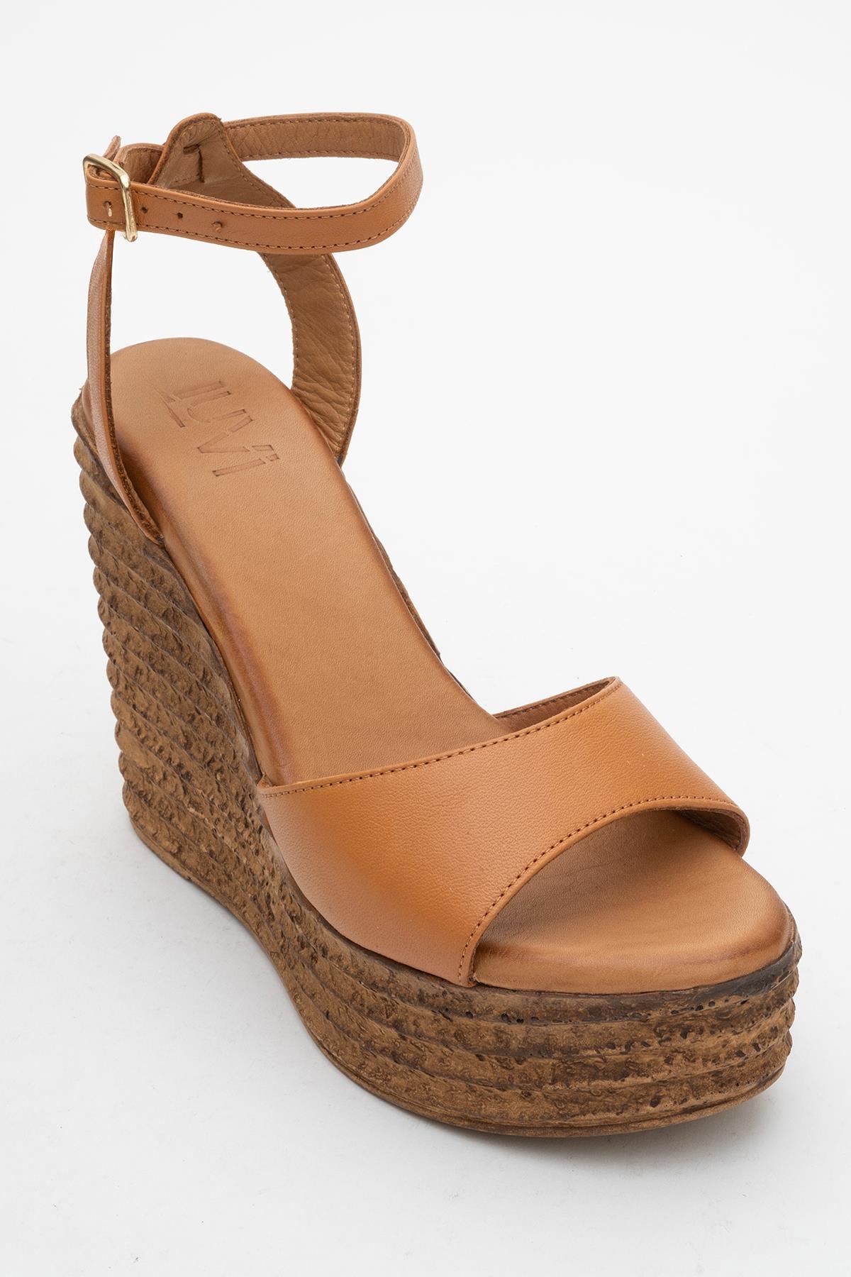 Elsie - Cognac Wedge Leather Sandal – detail view showing leather, Vowalisse