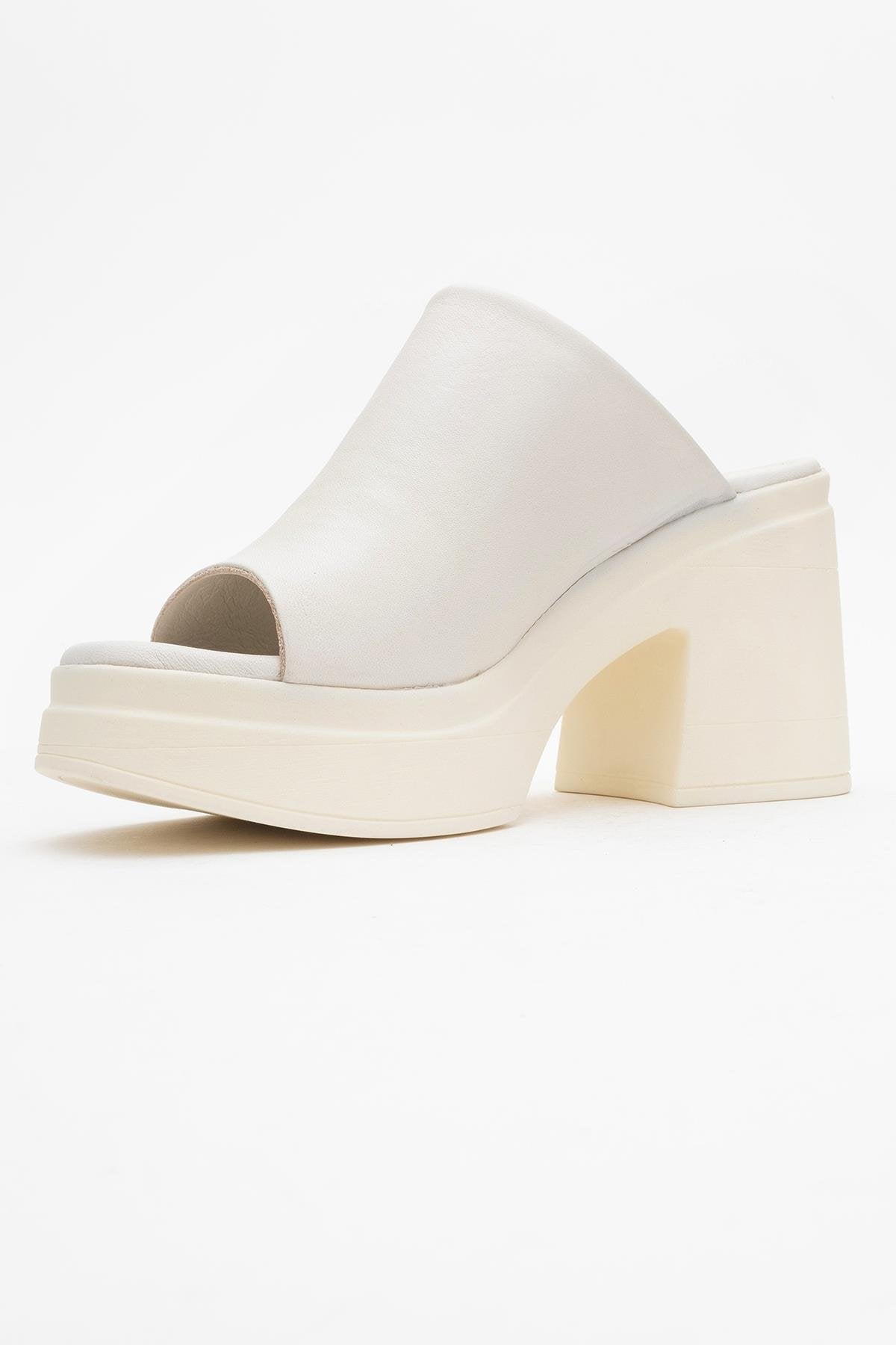Nola - Beige Leather Heeled Mules – heel view showing leather, suede, Vowalisse
