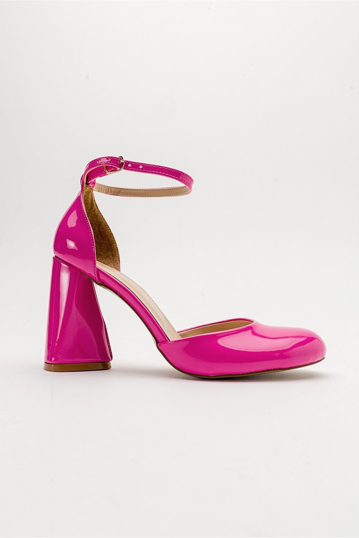 Oslo - Fuchsia Heeled Shoe – top view showing leather, Vowalisse