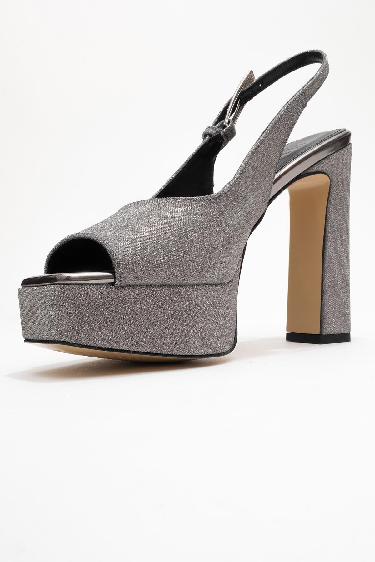Glora - Platinum Glitter Platform Heel Evening Shoe – heel view showing leather, glitter, Vowalisse