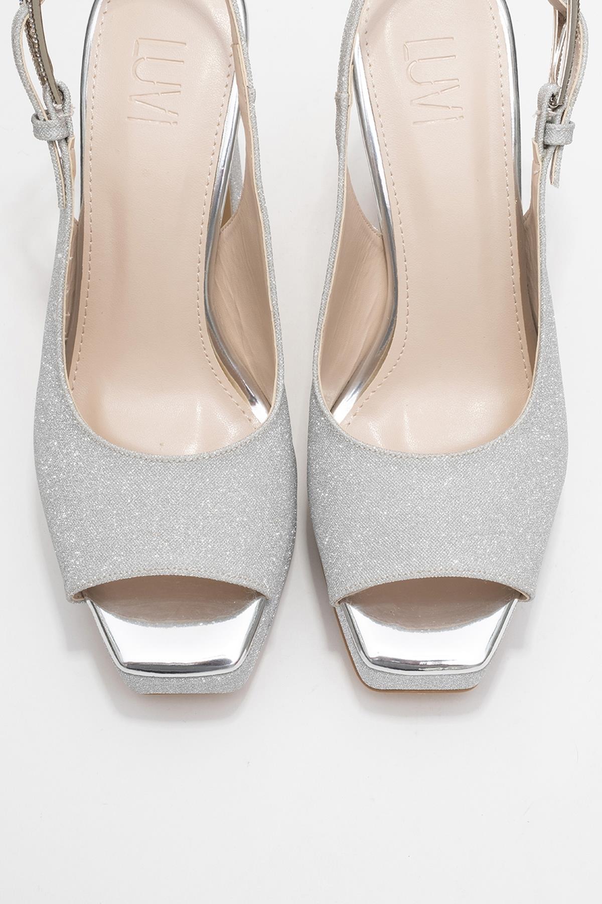 Glora - Silver Glitter Platform Heel Evening Shoe – side view showing leather, glitter, silver, Vowalisse