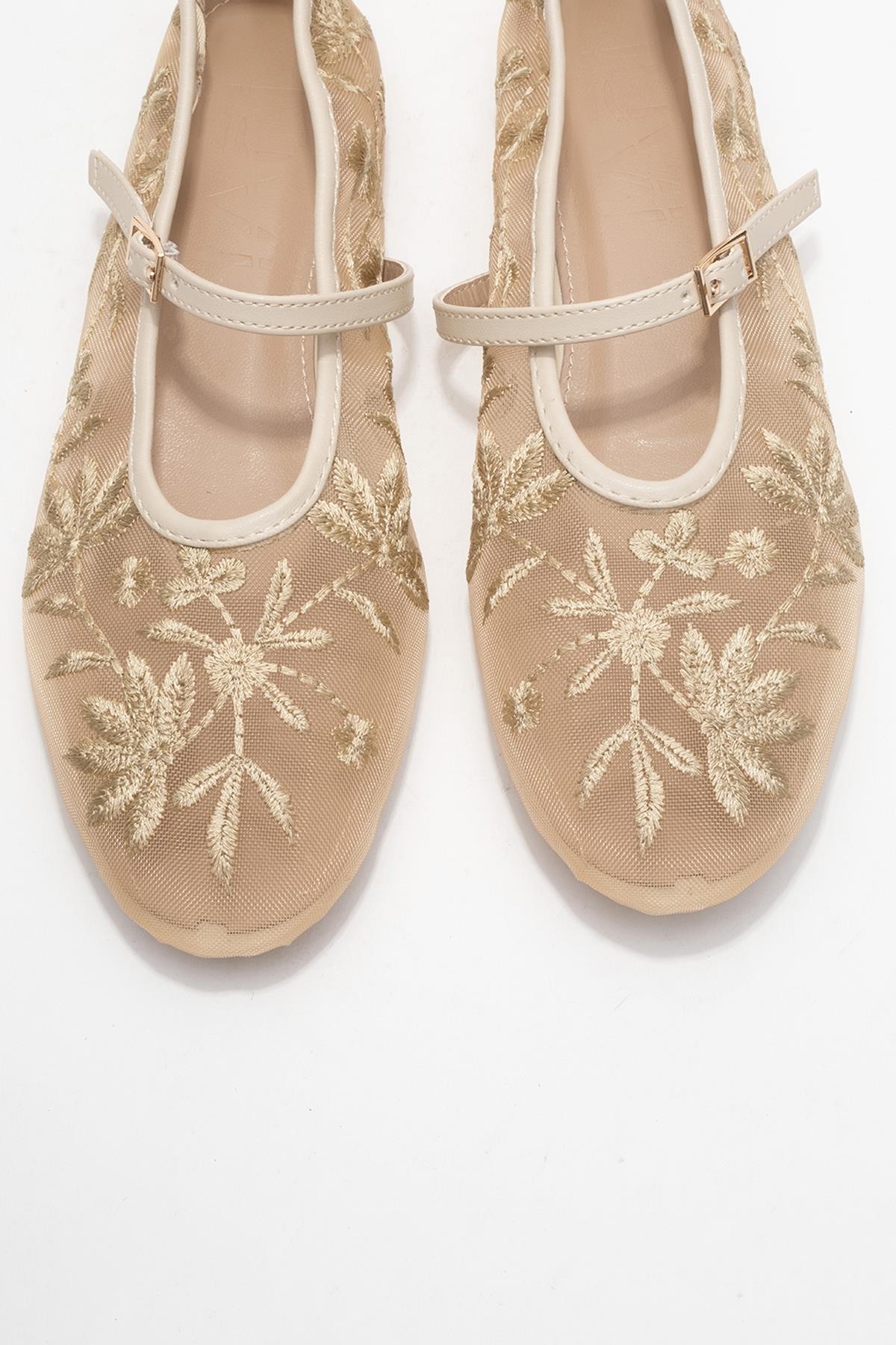 Juny Ivory Mesh Floral Embroidery Ballet Flat – side view showing leather, mesh, ivory, Vowalisse