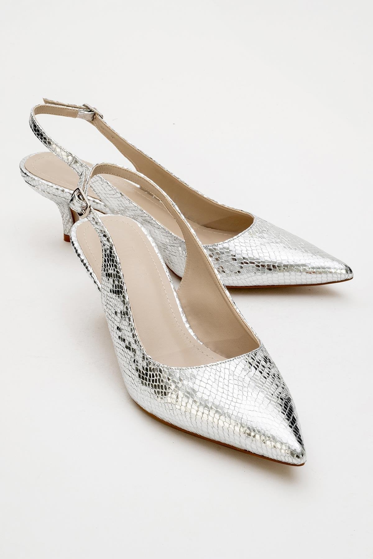 Value - Silver Patterned Heeled Shoe – front three-quarter view showing leather, metallic, silver, Vowalisse